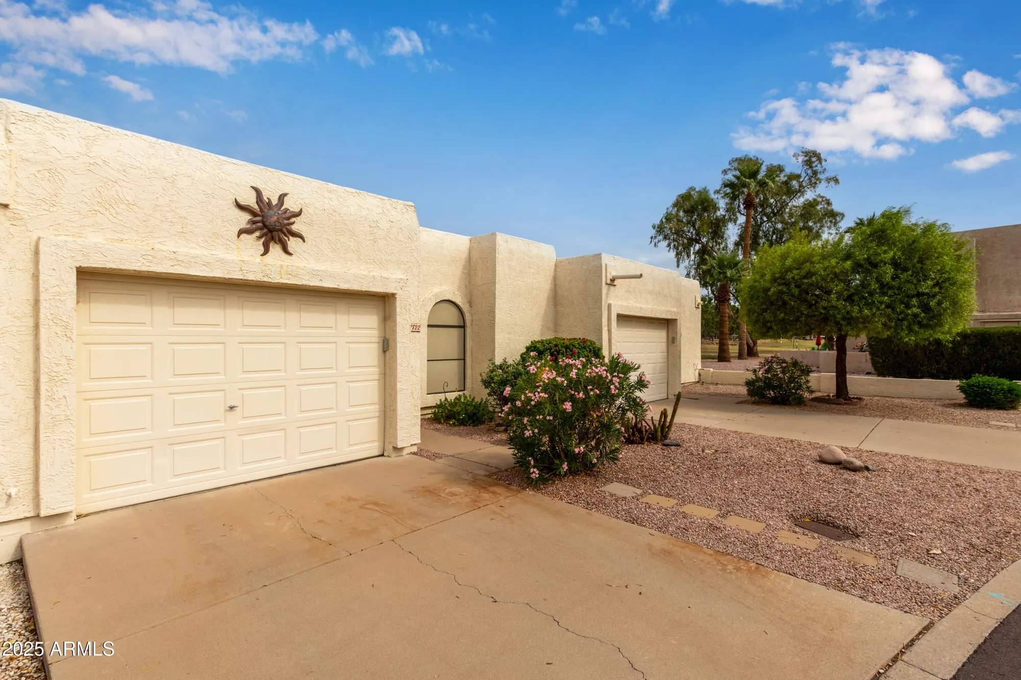 Property Slideshow image 3 of 24 | 7822 e park view dr, Mesa, AZ, 85208