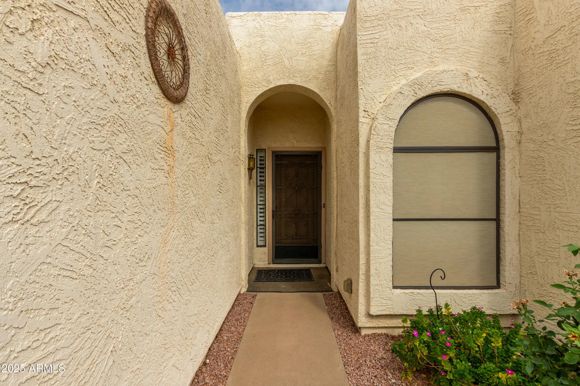 Property Slideshow image 4 of 24 | 7822 e park view dr, Mesa, AZ, 85208