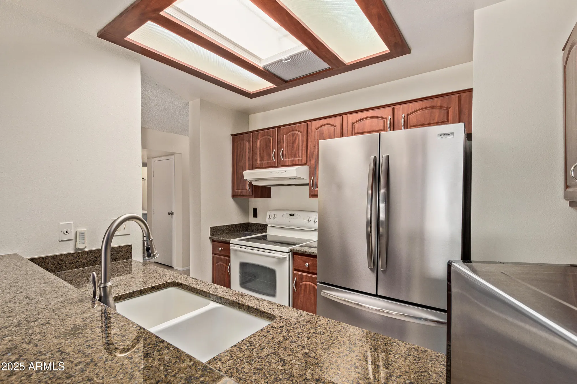 Property Slideshow image 7 of 24 | 7822 e park view dr, Mesa, AZ, 85208