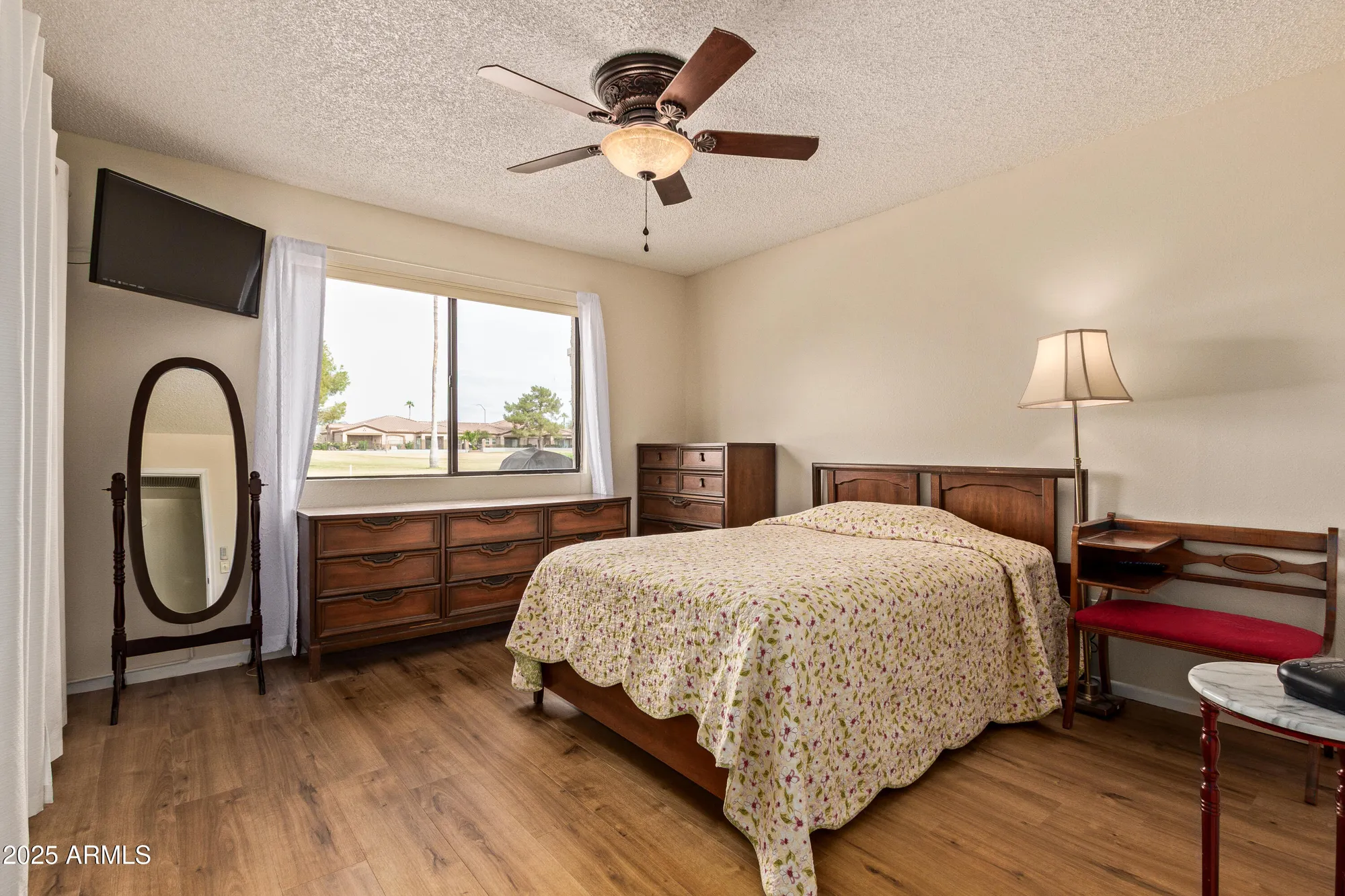 Property Slideshow image 12 of 24 | 7822 e park view dr, Mesa, AZ, 85208