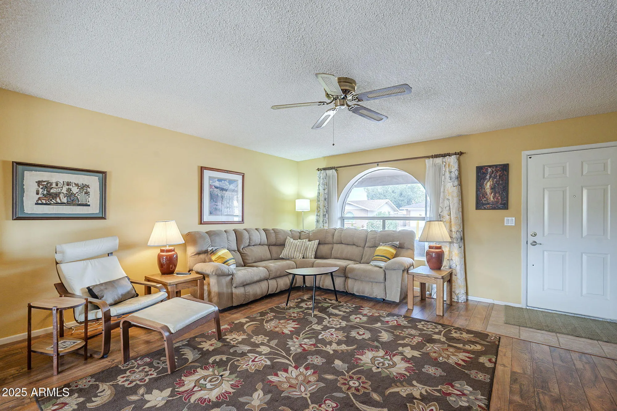 Property Slideshow image 7 of 28 | 8247 e kilarea ave, Mesa, AZ, 85209