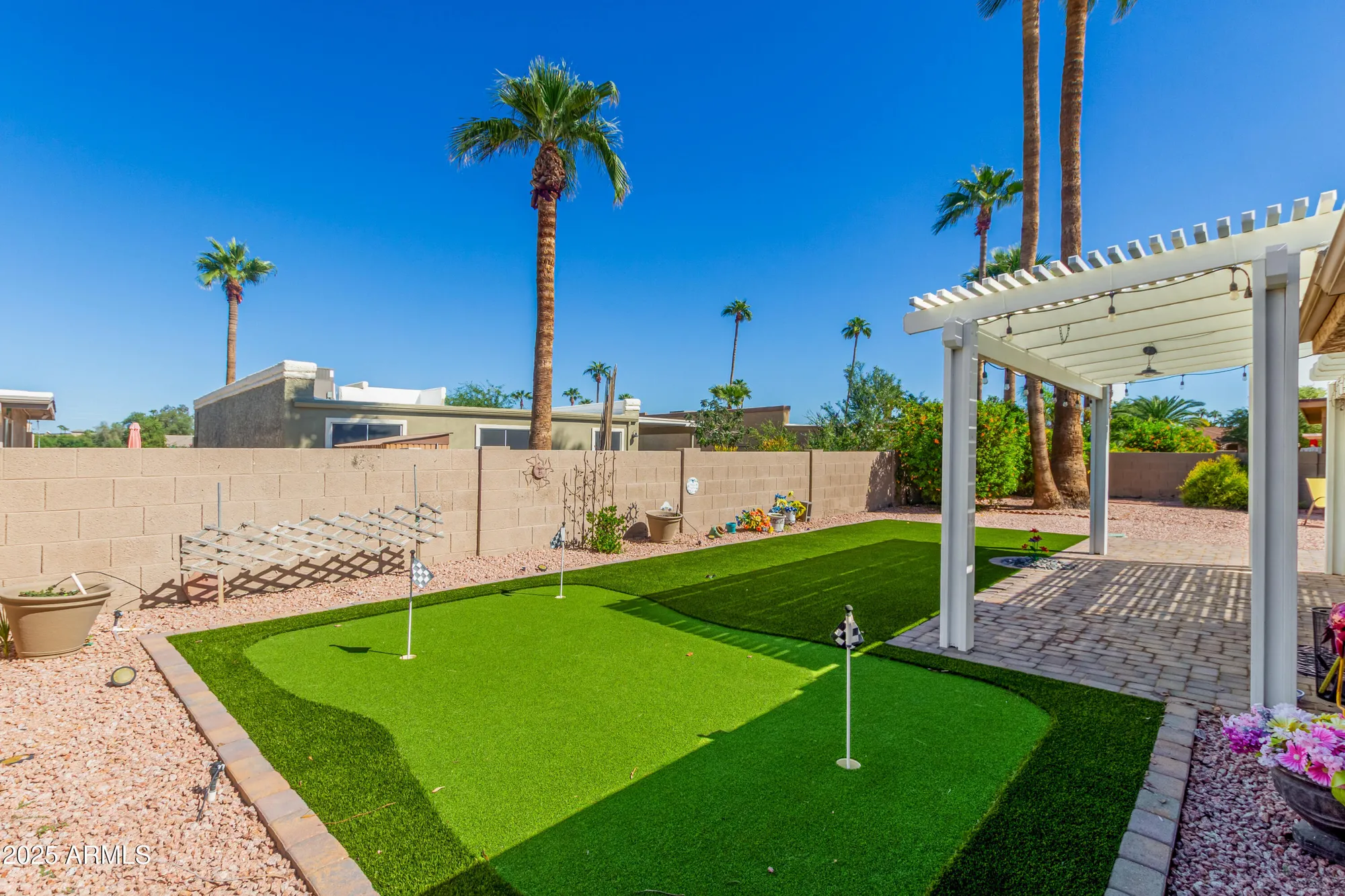 Property Slideshow image 2 of 28 | 9502 e lawndale pl, Sun Lakes, AZ, 85248