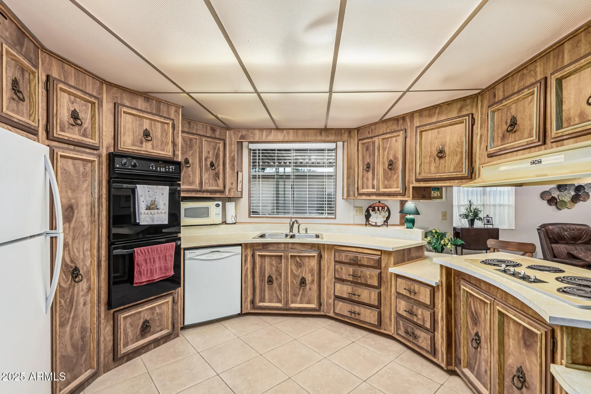 Property Slideshow image 14 of 42 | 9044 e sun lakes blvd, Sun Lakes, AZ, 85248