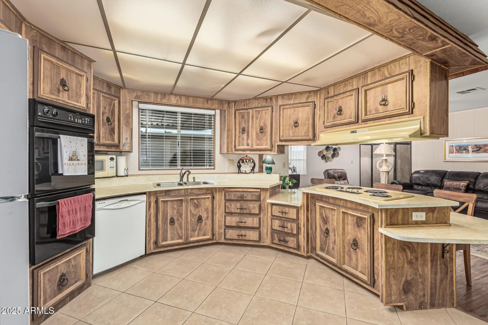 Property Slideshow image 16 of 42 | 9044 e sun lakes blvd, Sun Lakes, AZ, 85248