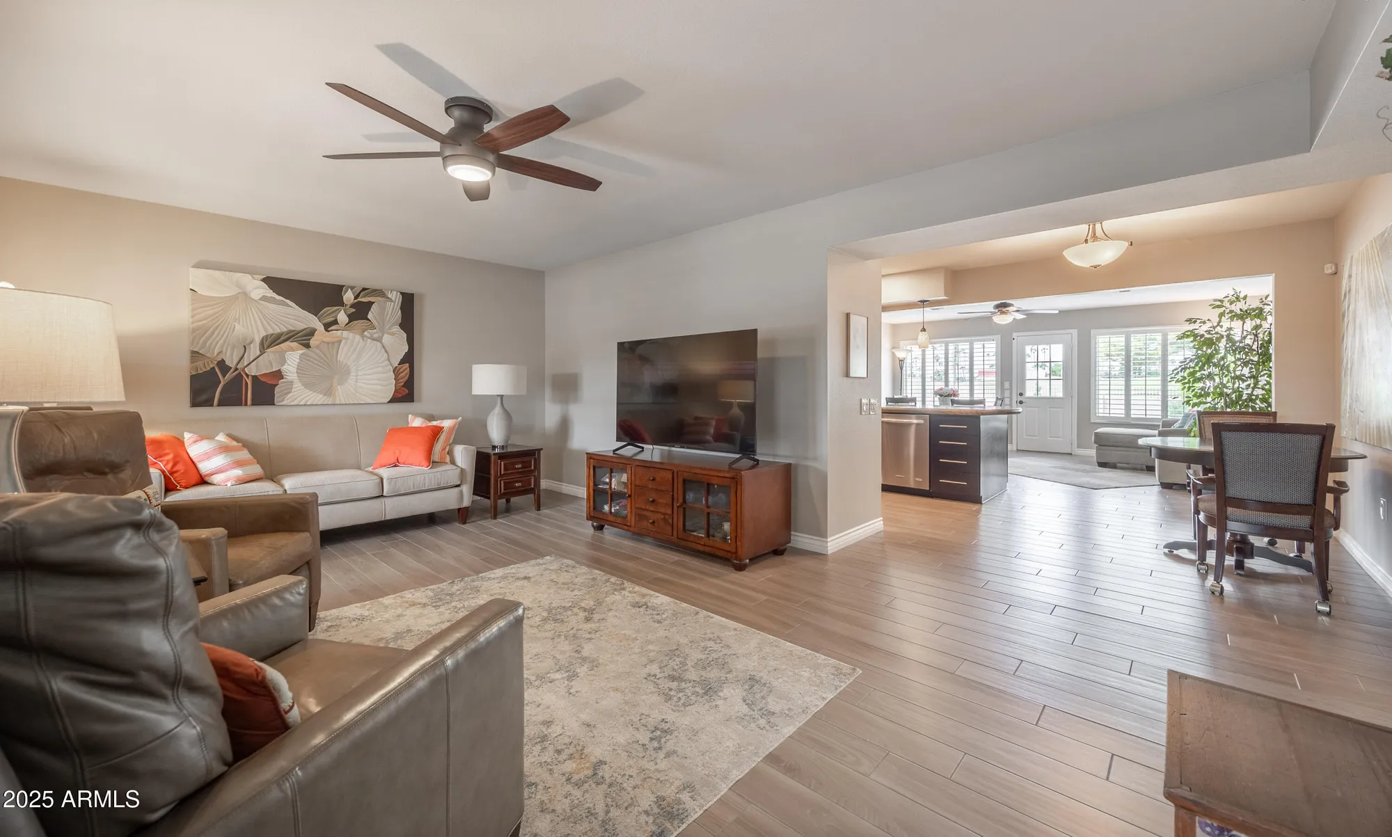 Property Slideshow image 10 of 30 | 10650 w brookside dr, Sun City, AZ, 85351