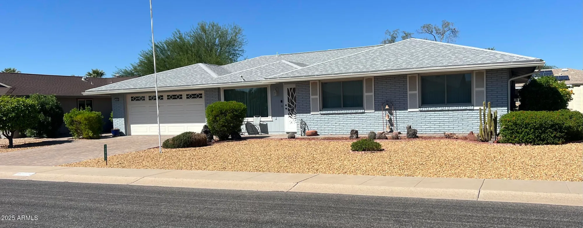 Property Slideshow image 2 of 3 | 10902 w brookside dr, Sun City, AZ, 85351