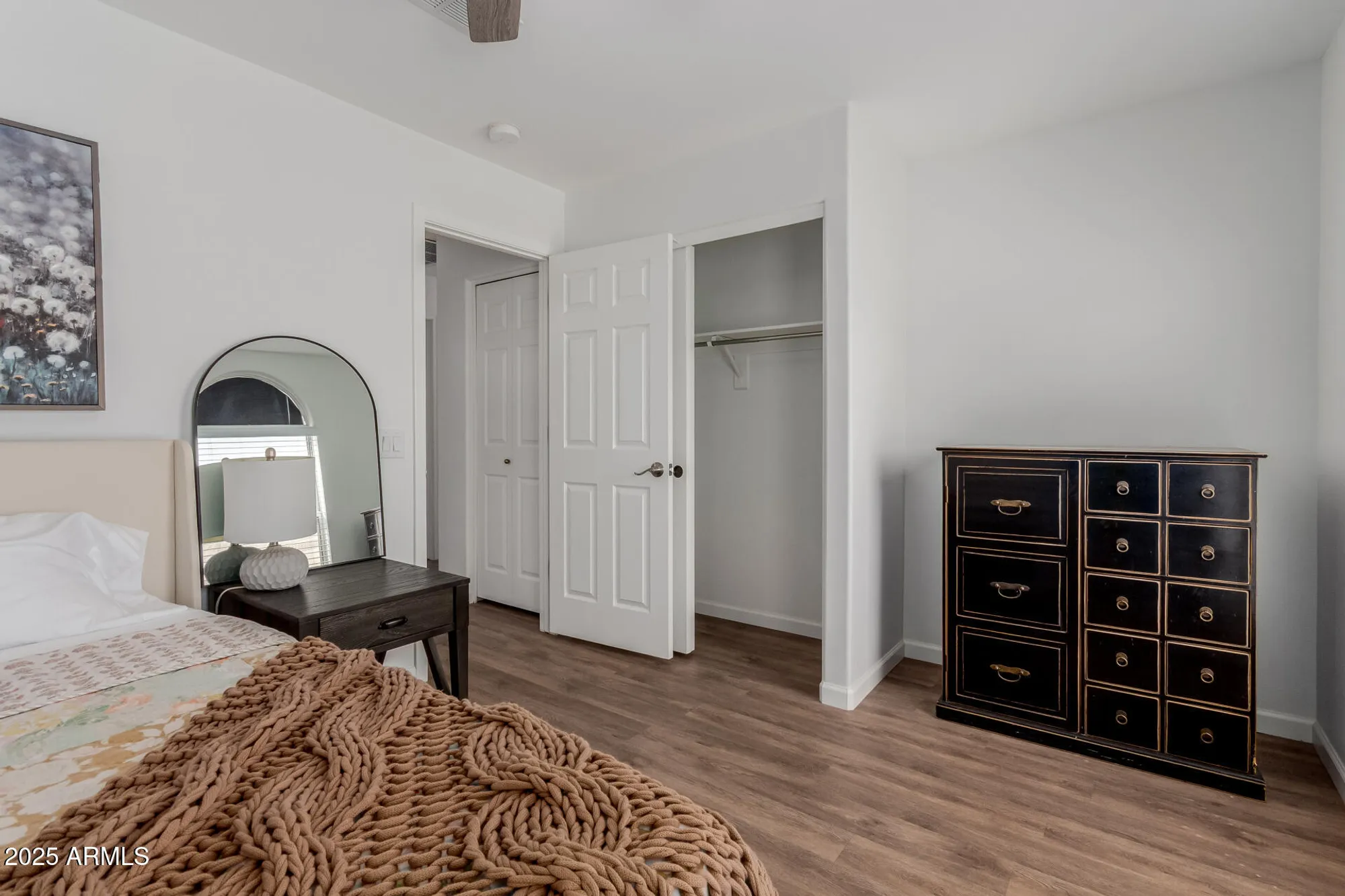 Property Slideshow image 13 of 24 | 1880 e winged foot dr, Chandler, AZ, 85249