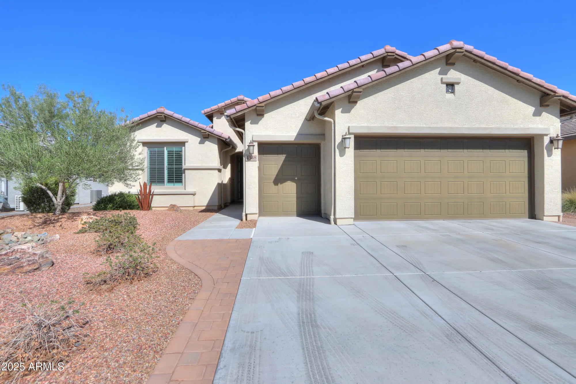 Property Slideshow image 2 of 42 | 4548 w loma verde ave, Eloy, AZ, 85131