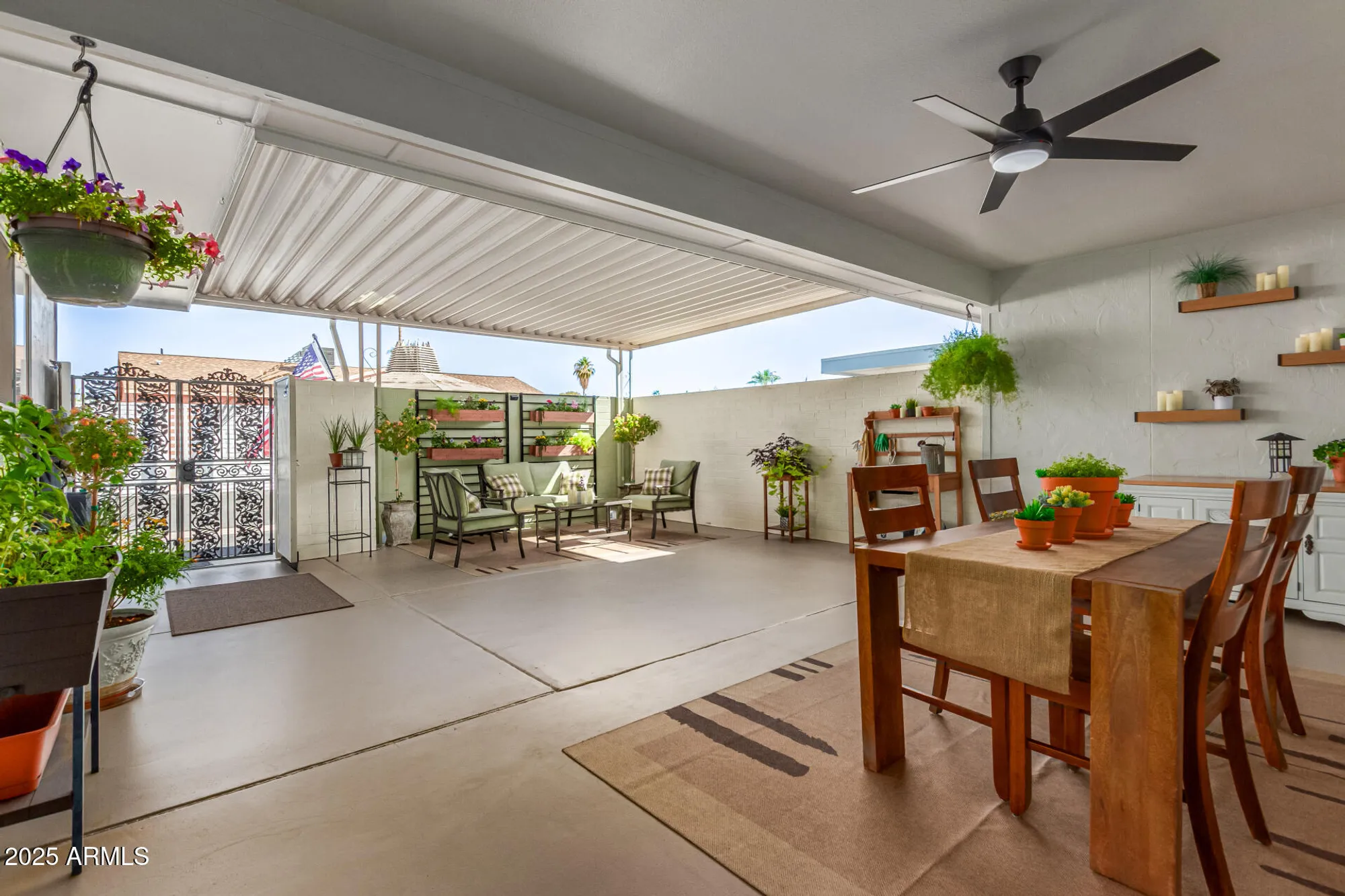 Property Slideshow image 18 of 31 | 13605 n del webb blvd, Sun City, AZ, 85351