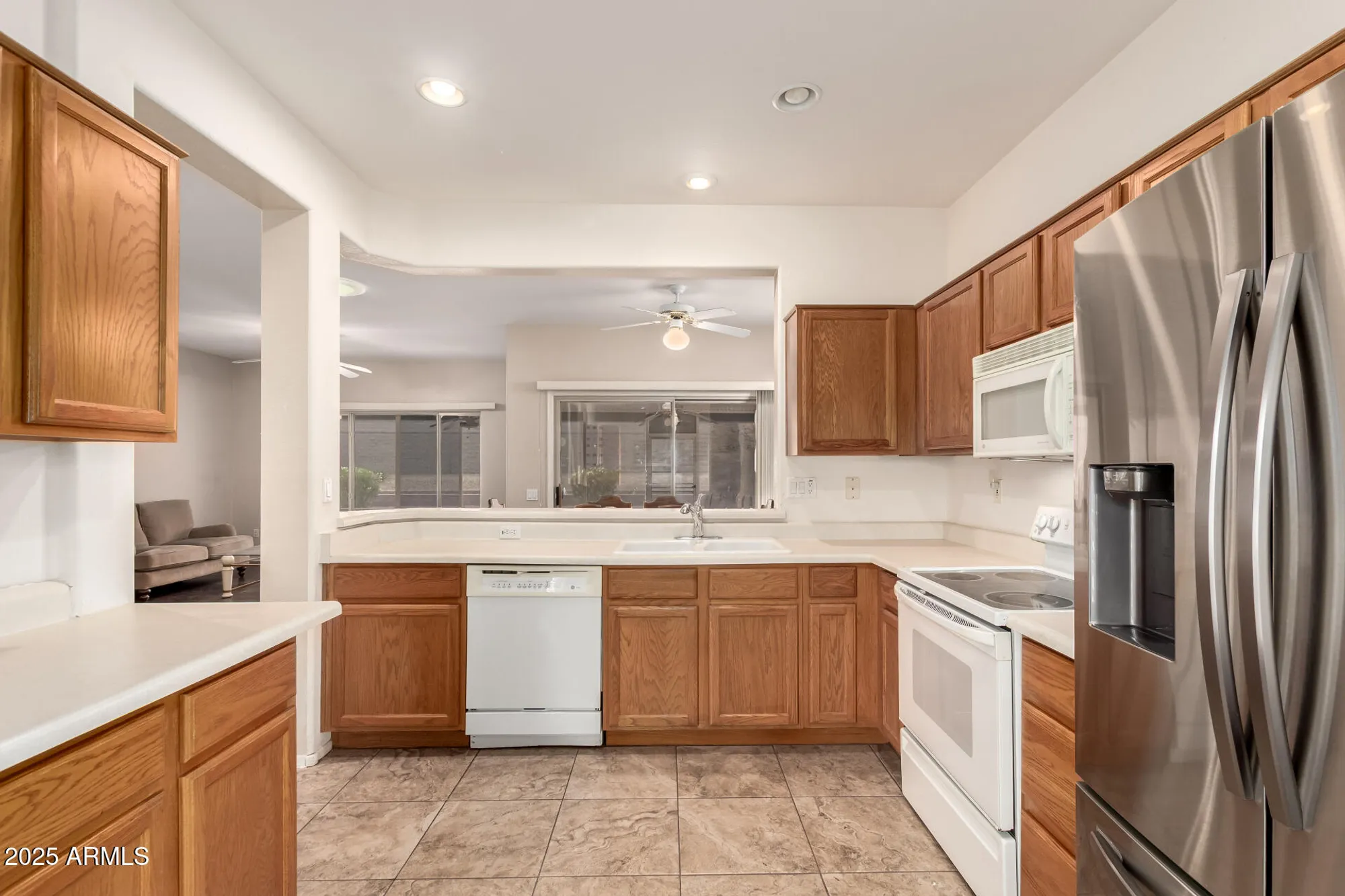 Property Slideshow image 17 of 34 | 17580 n estrella vista dr, Surprise, AZ, 85374