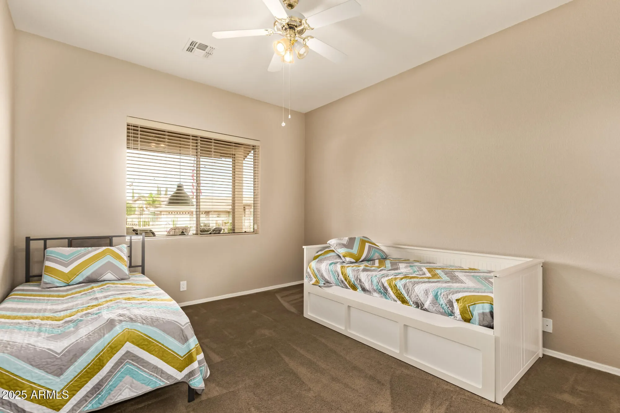 Property Slideshow image 33 of 47 | 2740 s teakwood cir, Mesa, AZ, 85209