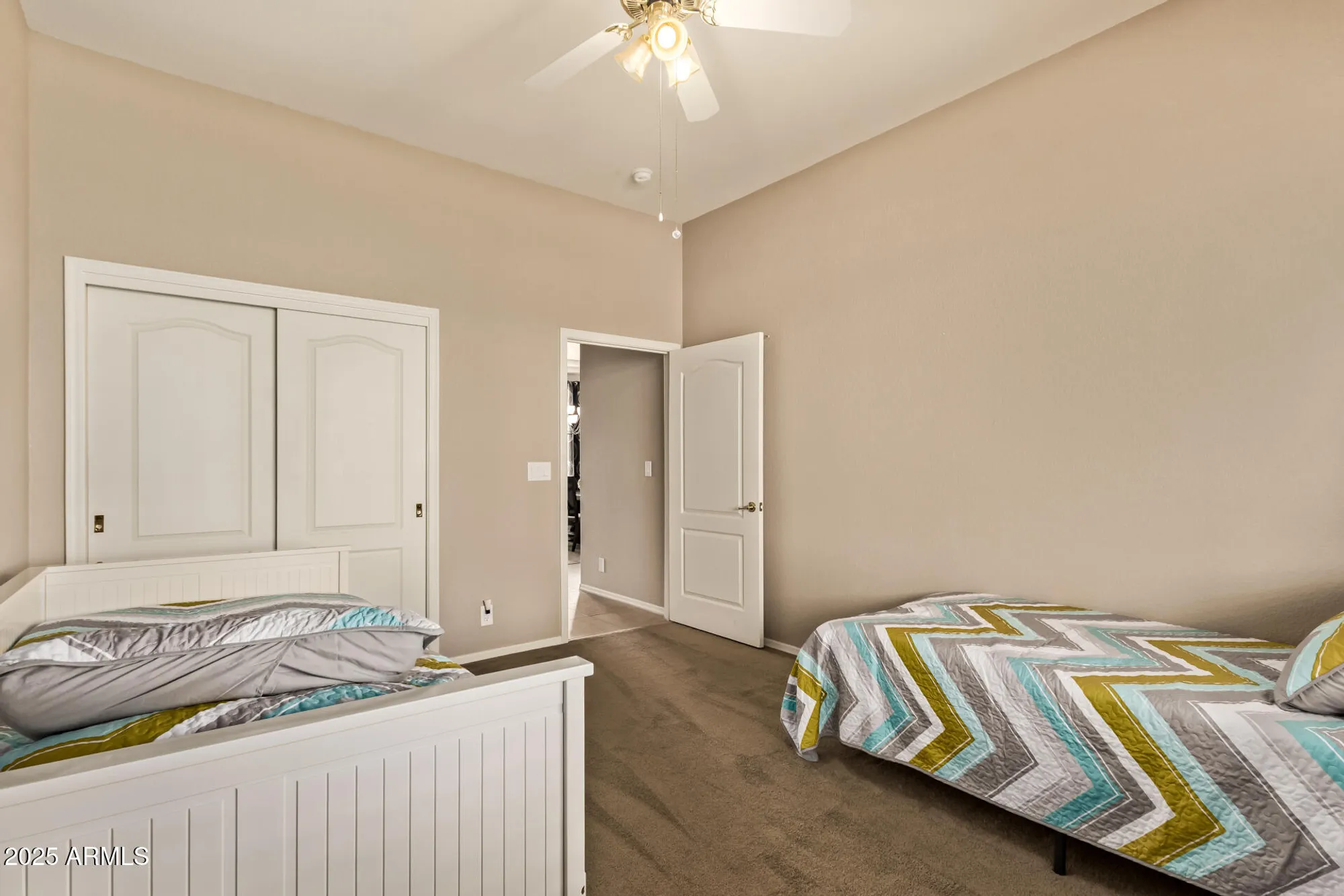 Property Slideshow image 34 of 47 | 2740 s teakwood cir, Mesa, AZ, 85209