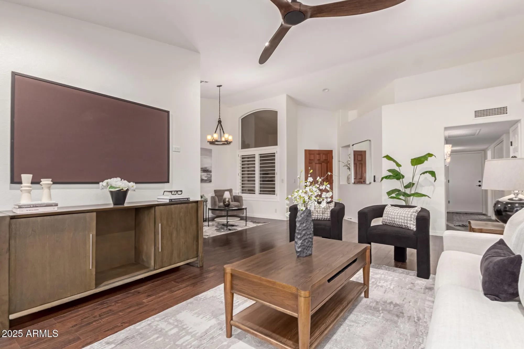 Property Slideshow image 9 of 37 | 19812 n 90th dr, Peoria, AZ, 85382