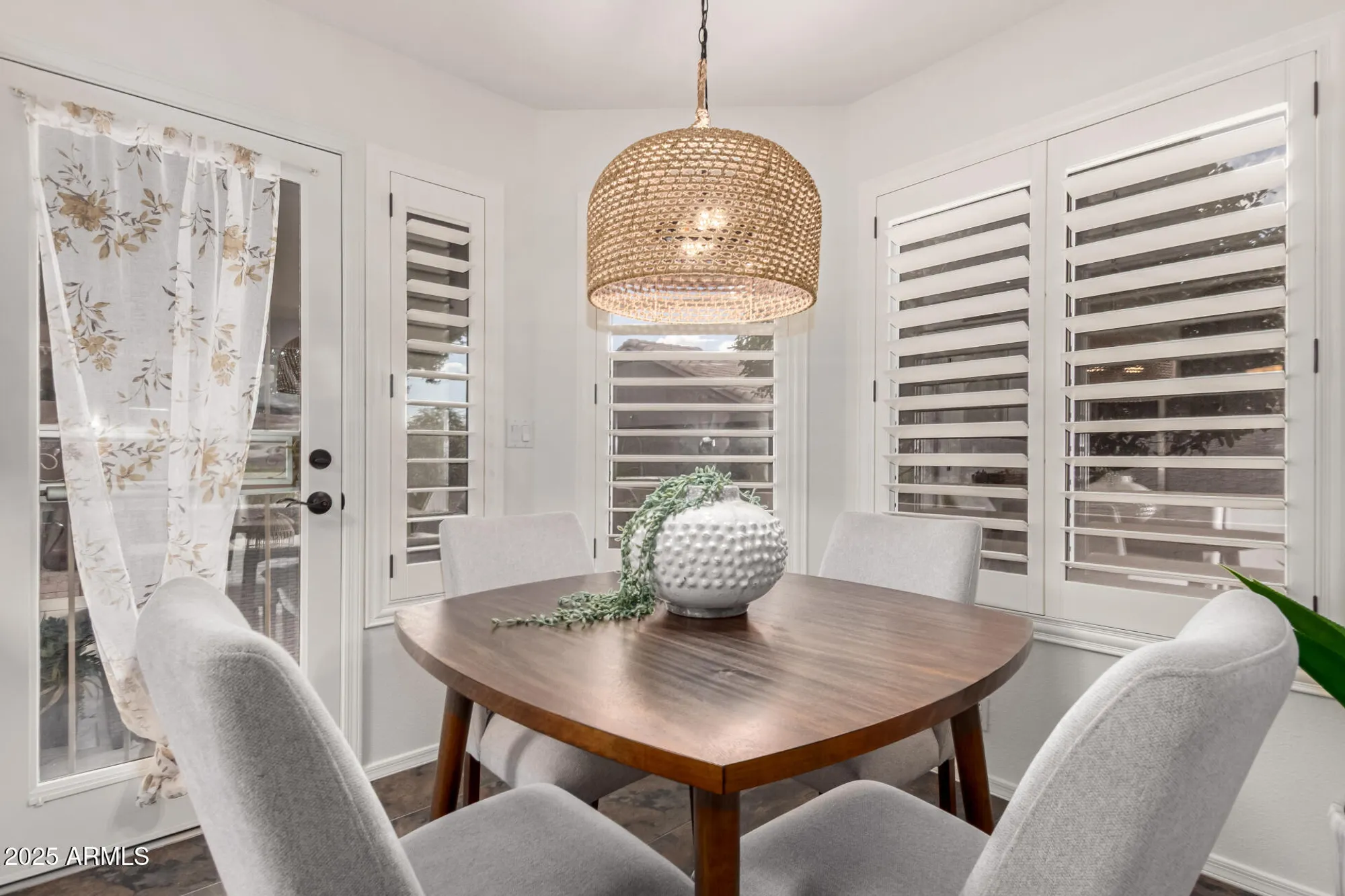 Property Slideshow image 12 of 37 | 19812 n 90th dr, Peoria, AZ, 85382