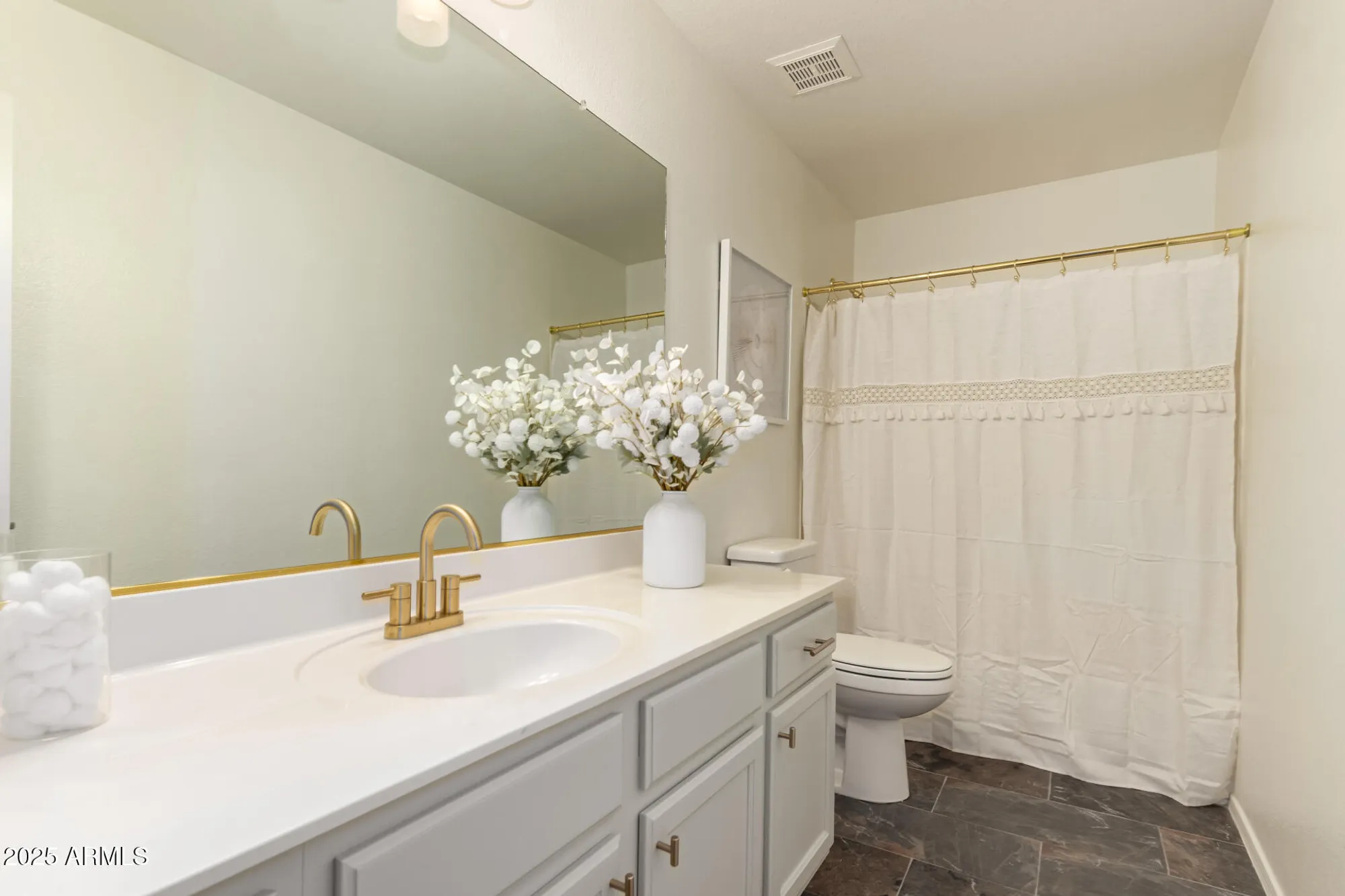 Property Slideshow image 21 of 37 | 19812 n 90th dr, Peoria, AZ, 85382