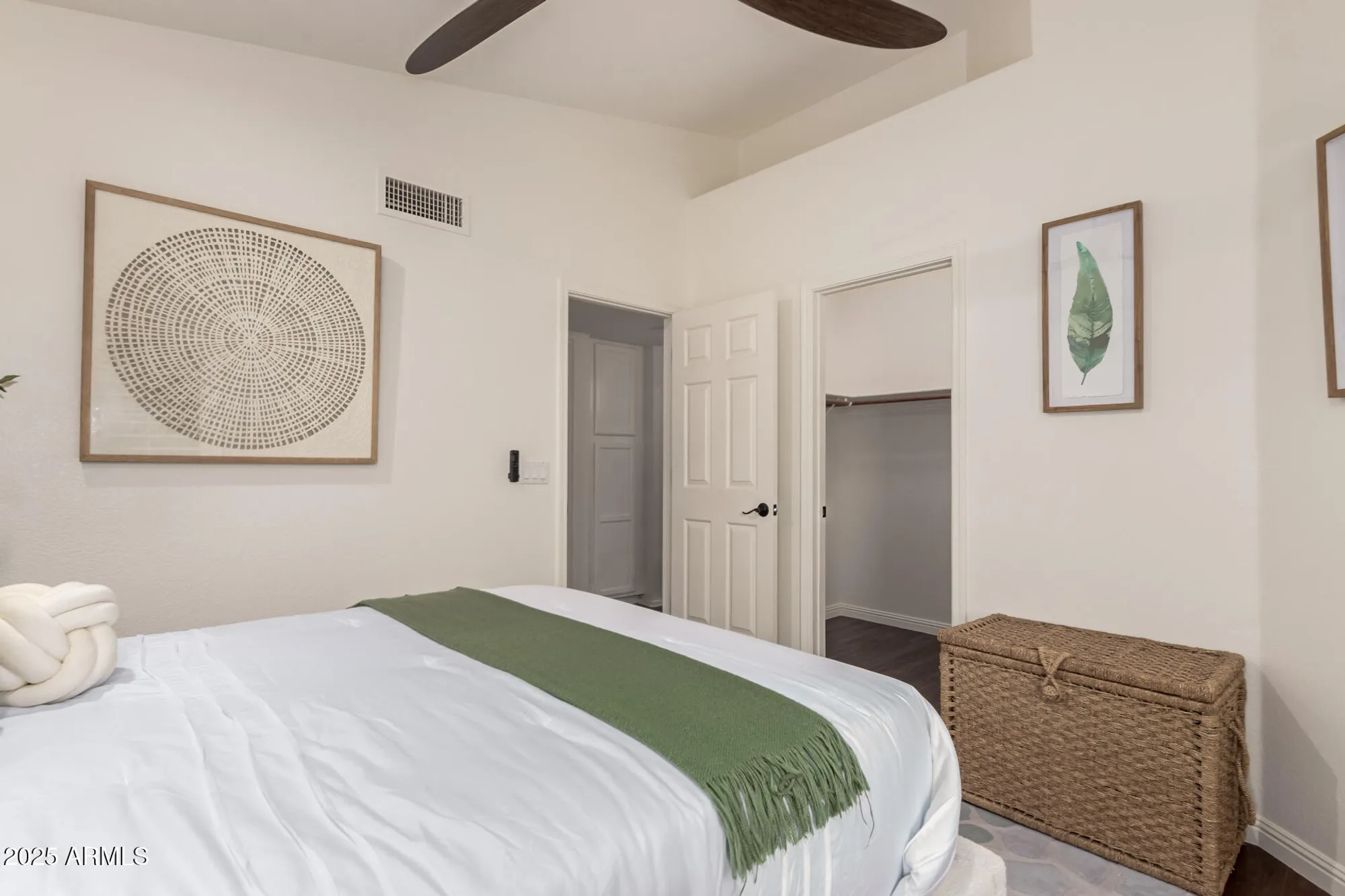 Property Slideshow image 20 of 37 | 19812 n 90th dr, Peoria, AZ, 85382