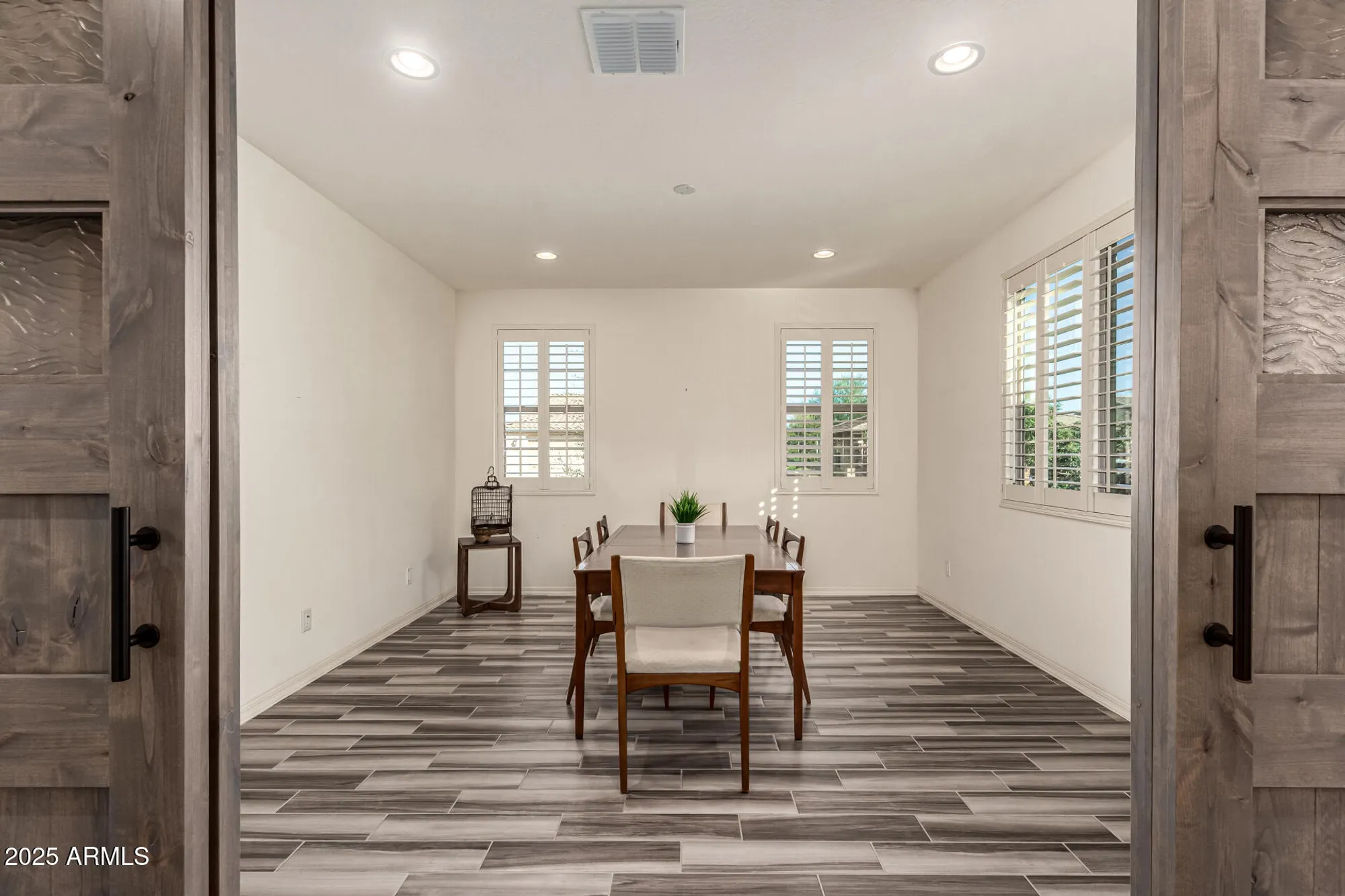 Property Slideshow image 5 of 37 | 10311 e trent ave, Mesa, AZ, 85212