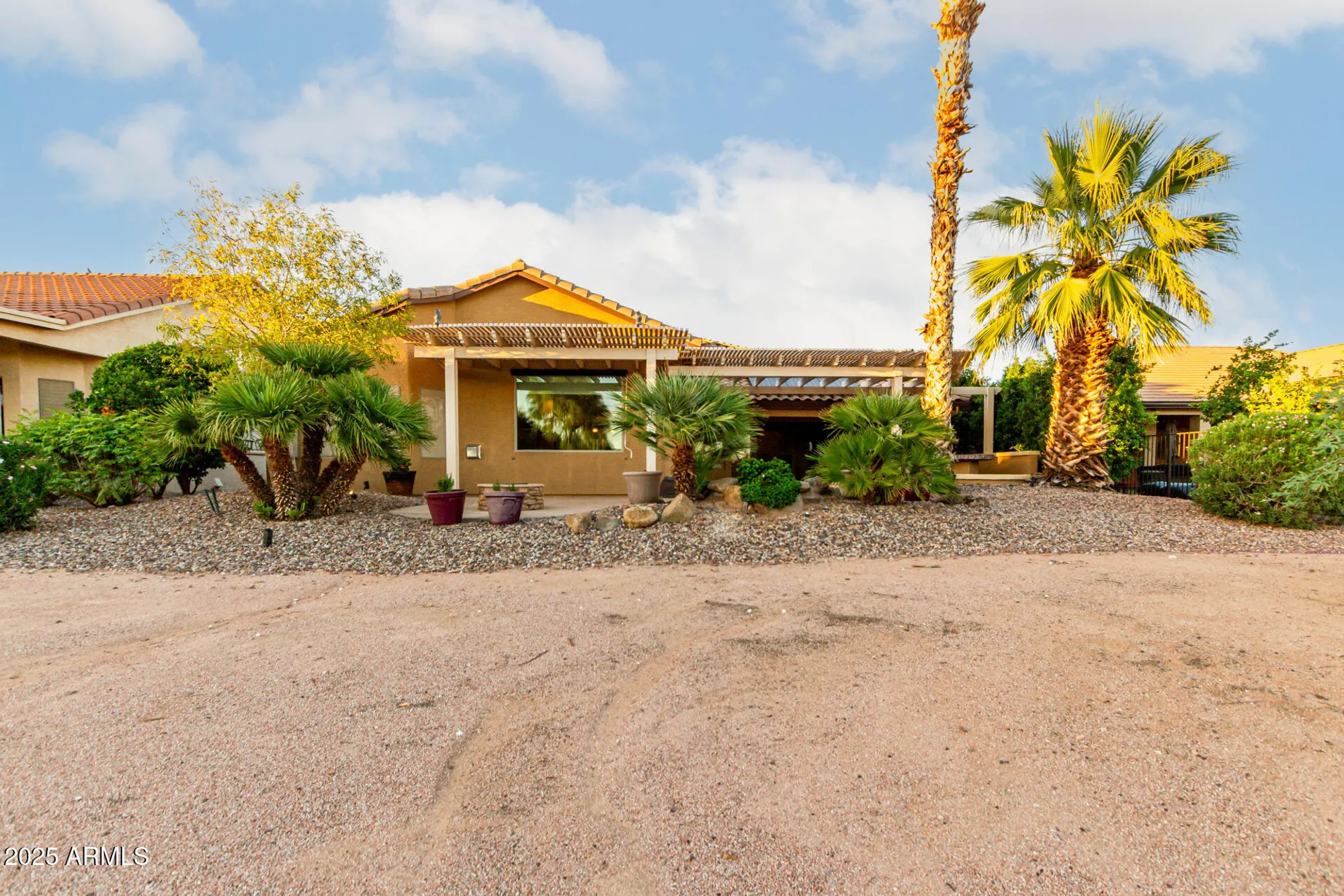 Property Slideshow image 50 of 66 | 16081 w piccadilly rd, Goodyear, AZ, 85395