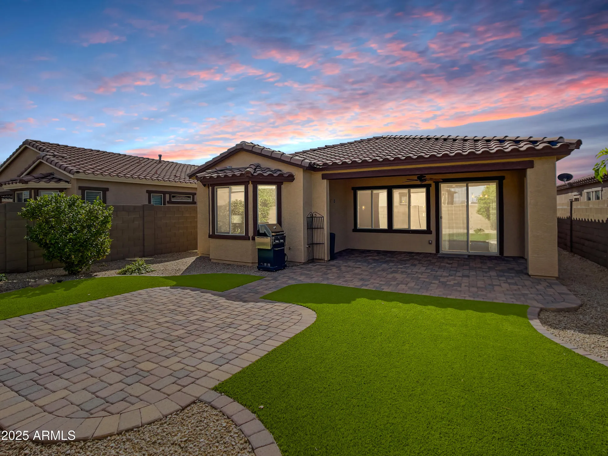 Property Slideshow image 34 of 66 | 18182 w glenhaven dr, Goodyear, AZ, 85338