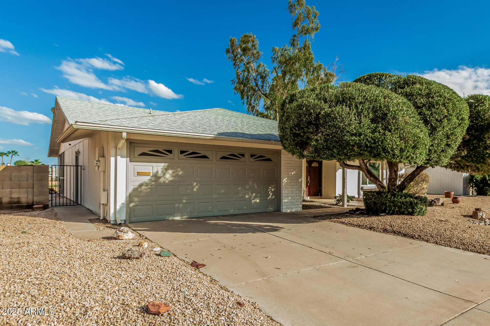 Property Slideshow image 2 of 44 | 11451 s mohave st, Phoenix, AZ, 85044