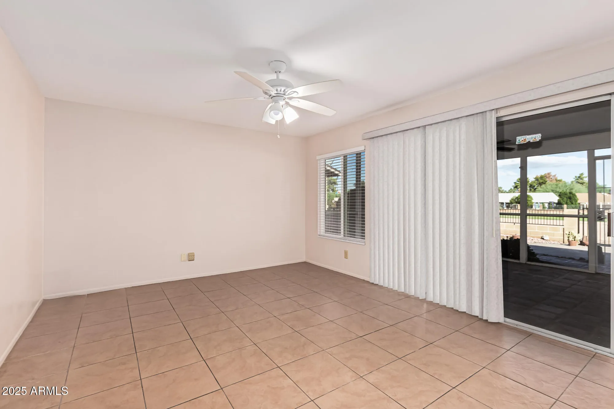 Property Slideshow image 9 of 44 | 11451 s mohave st, Phoenix, AZ, 85044