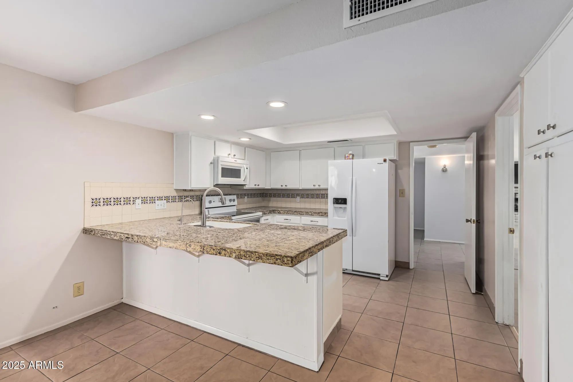 Property Slideshow image 12 of 44 | 11451 s mohave st, Phoenix, AZ, 85044