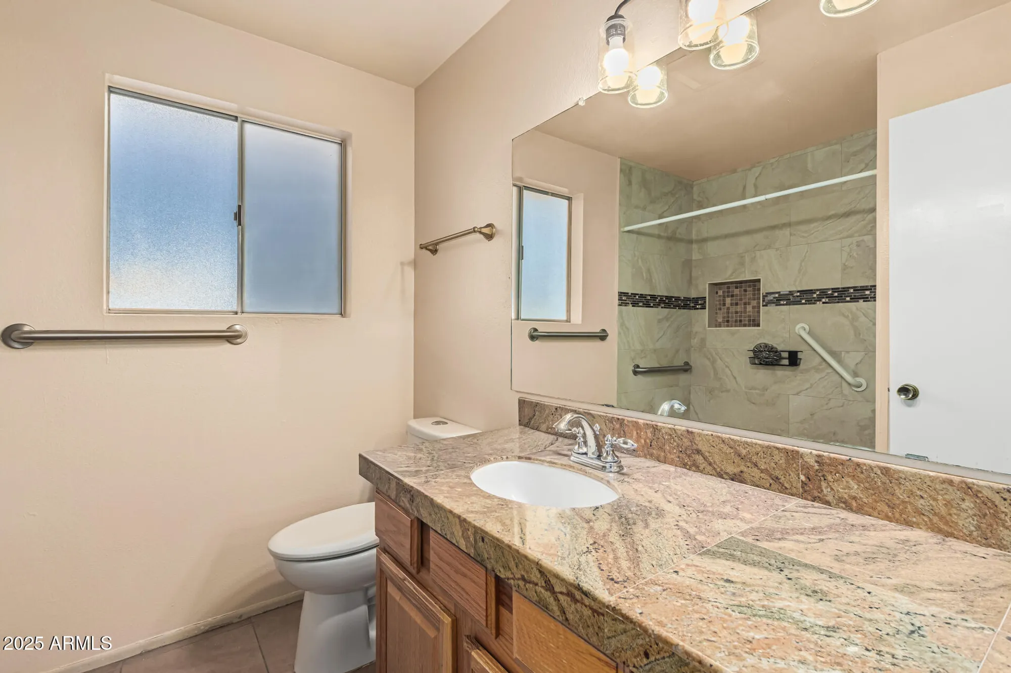Property Slideshow image 16 of 44 | 11451 s mohave st, Phoenix, AZ, 85044