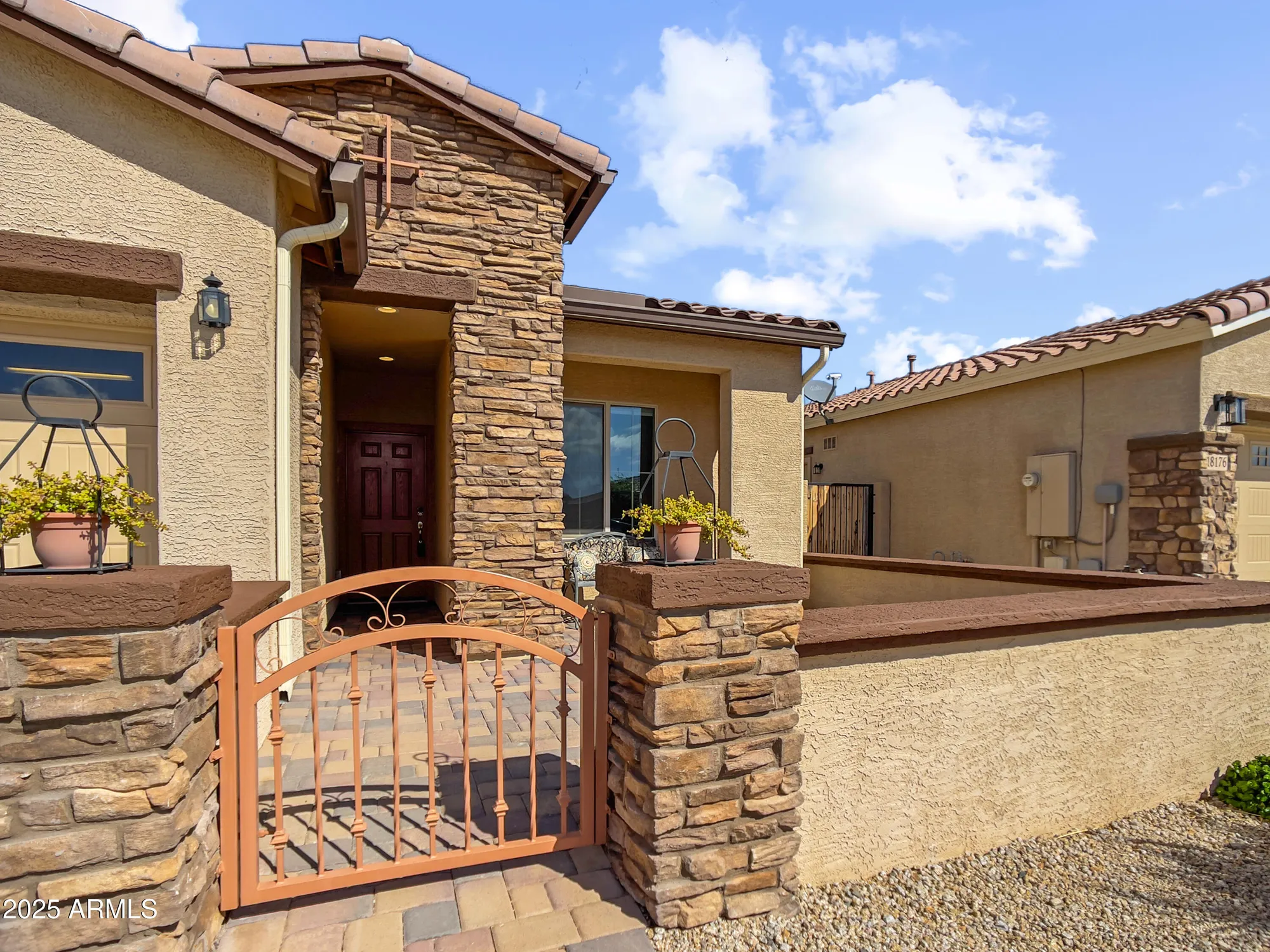 Property Slideshow image 3 of 66 | 18182 w glenhaven dr, Goodyear, AZ, 85338