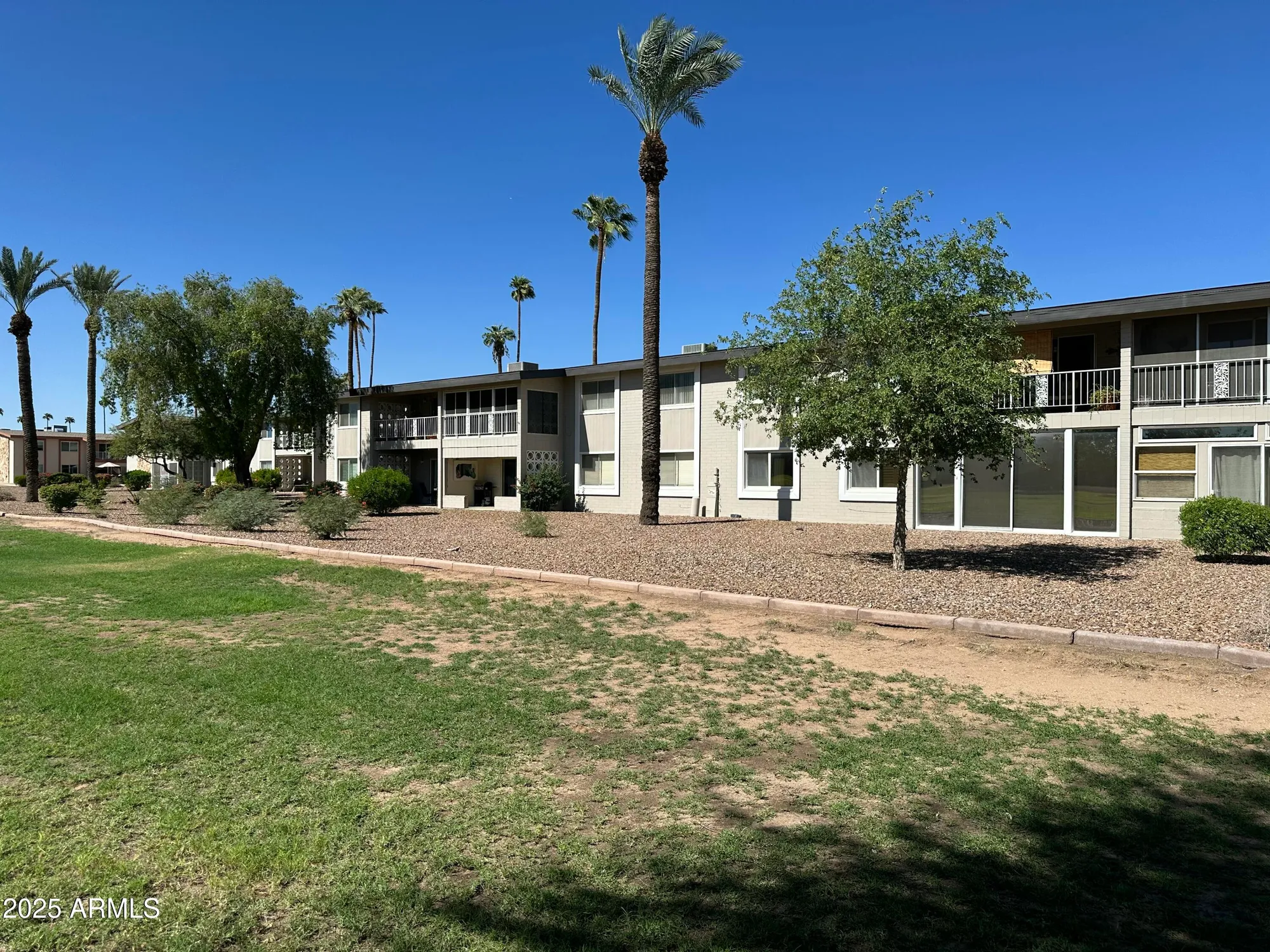 Property Slideshow image 23 of 34 | 10847 n fairway ct 211, Sun City, AZ, 85351