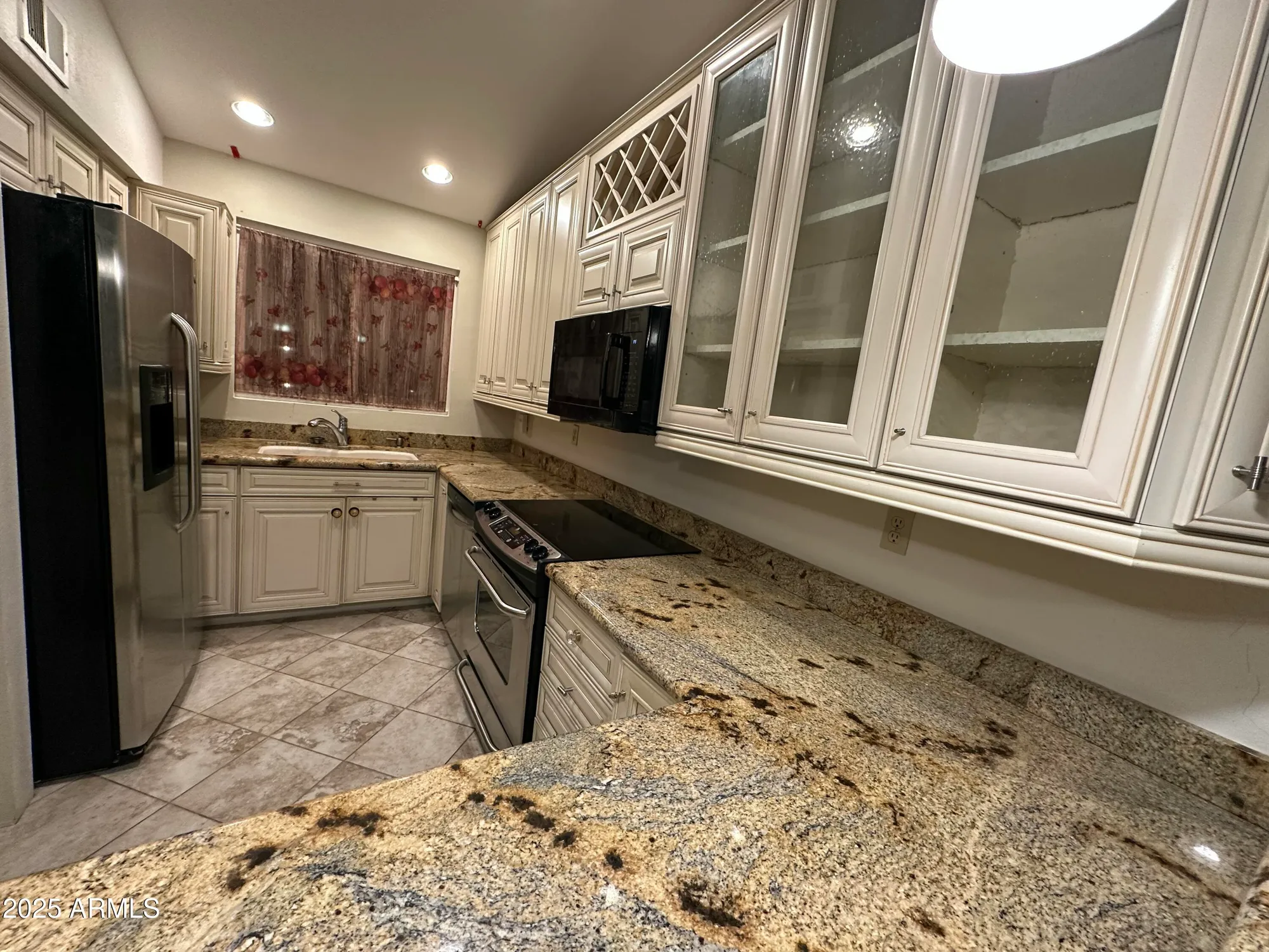 Property Slideshow image 1 of 34 | 10847 n fairway ct 211, Sun City, AZ, 85351