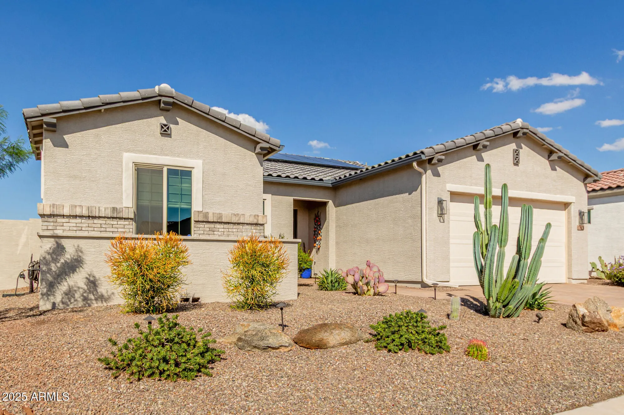 Property Slideshow image 2 of 48 | 17904 w amberwood dr, Goodyear, AZ, 85338