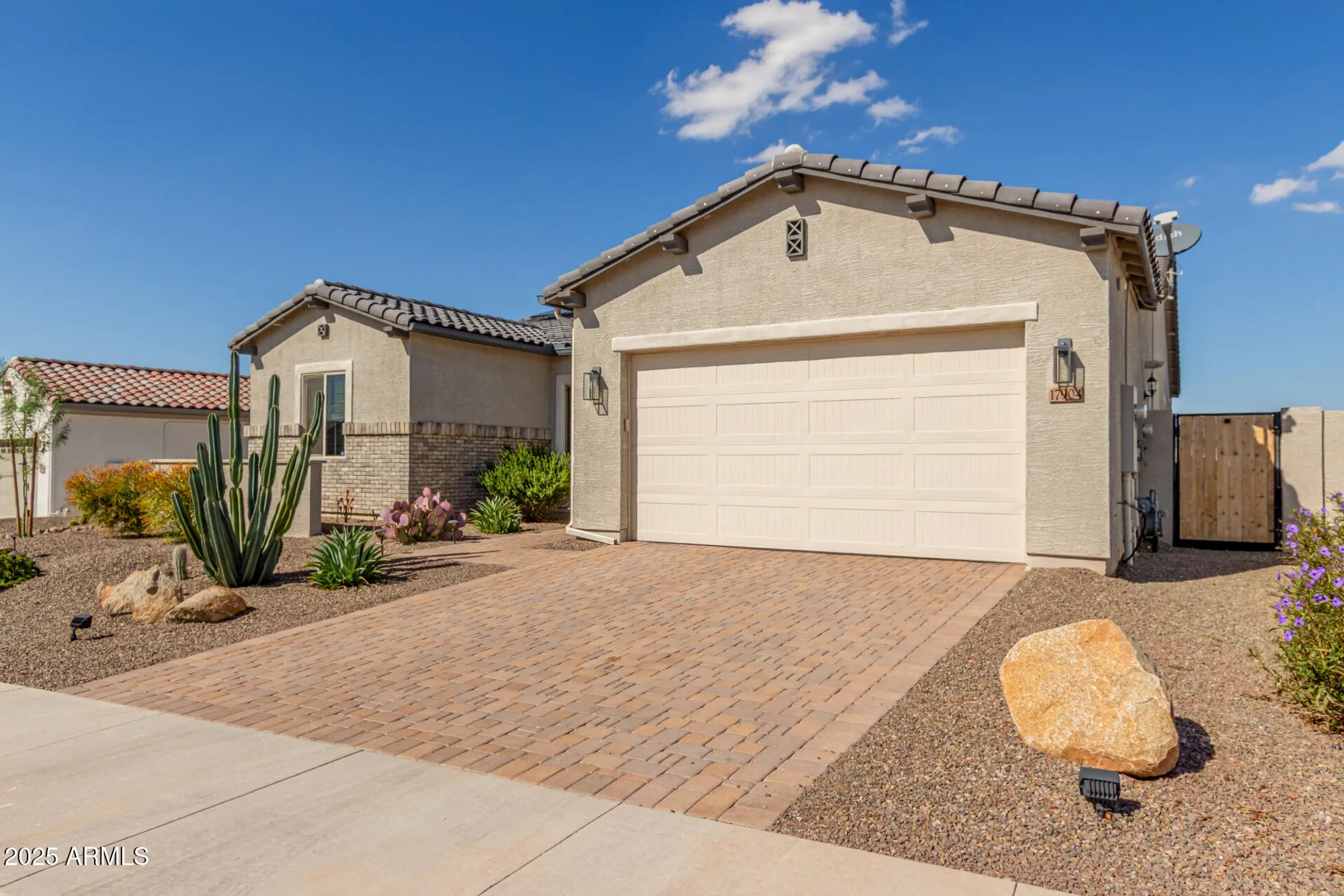 Property Slideshow image 3 of 48 | 17904 w amberwood dr, Goodyear, AZ, 85338