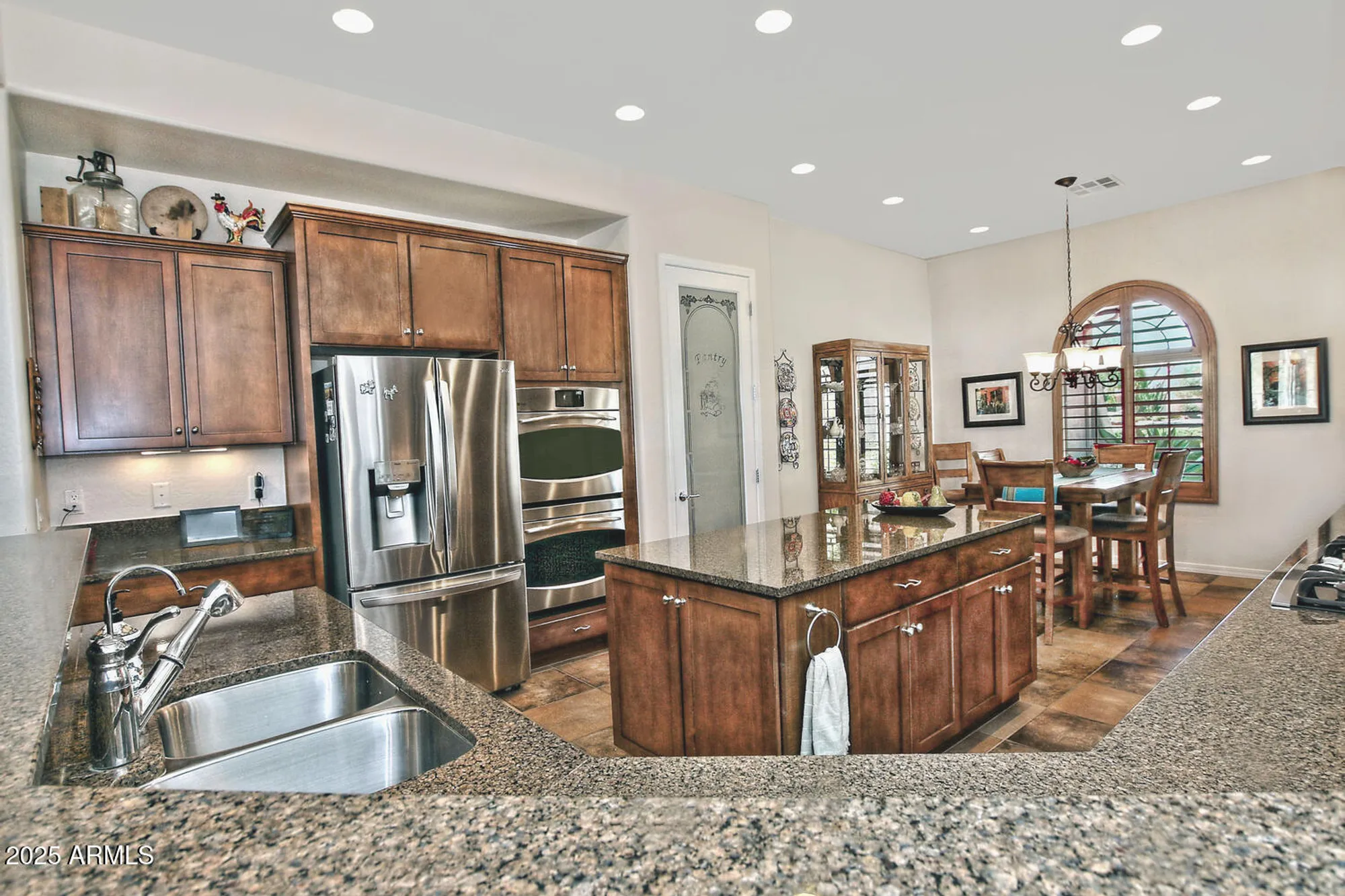 Property Slideshow image 25 of 71 | 3573 n presidential dr, Florence, AZ, 85132