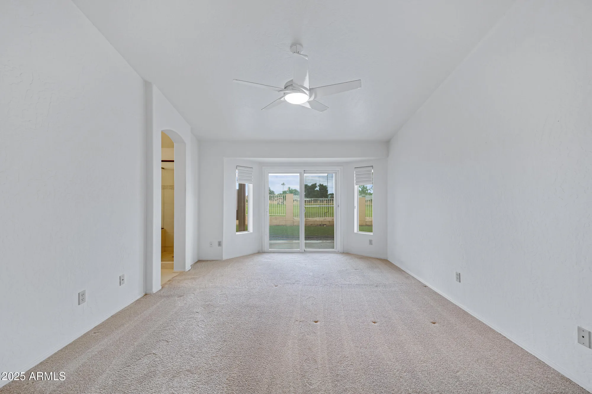 Property Slideshow image 19 of 38 | 11623 s 46th st, Phoenix, AZ, 85044