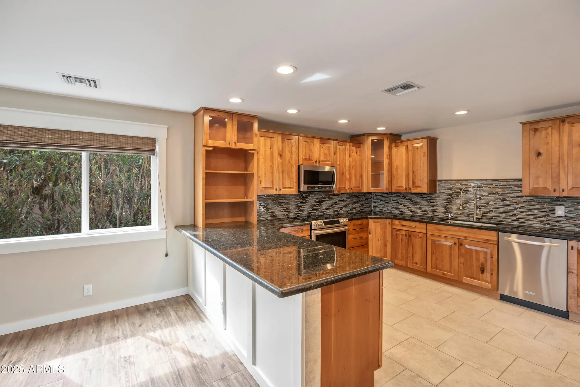 Property Slideshow image 16 of 49 | 1292 leisure world, Mesa, AZ, 85206