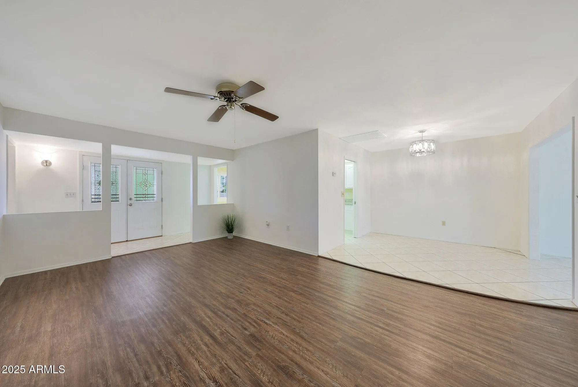 Property Slideshow image 9 of 48 | 10760 w saratoga cir, Sun City, AZ, 85351