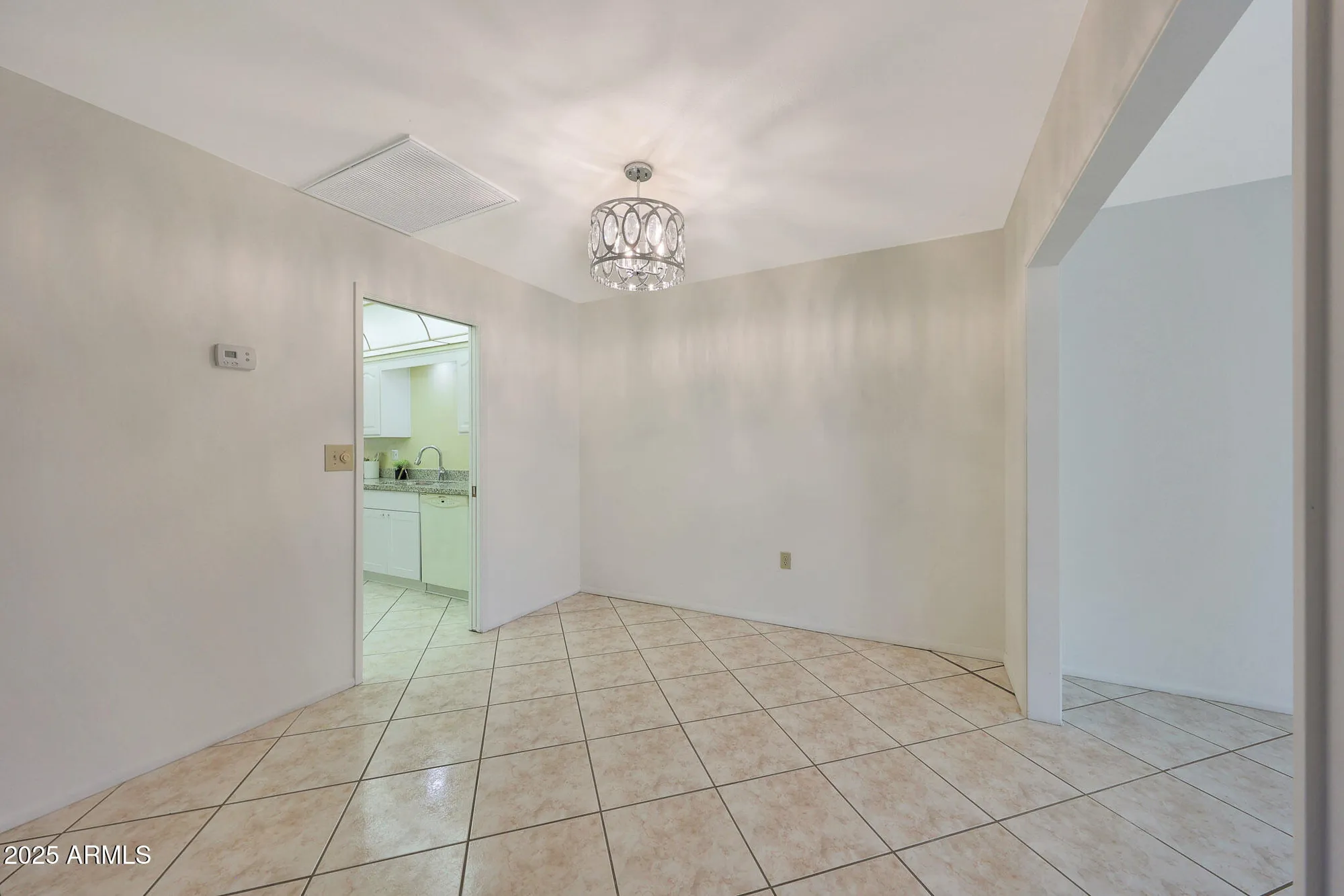 Property Slideshow image 11 of 48 | 10760 w saratoga cir, Sun City, AZ, 85351