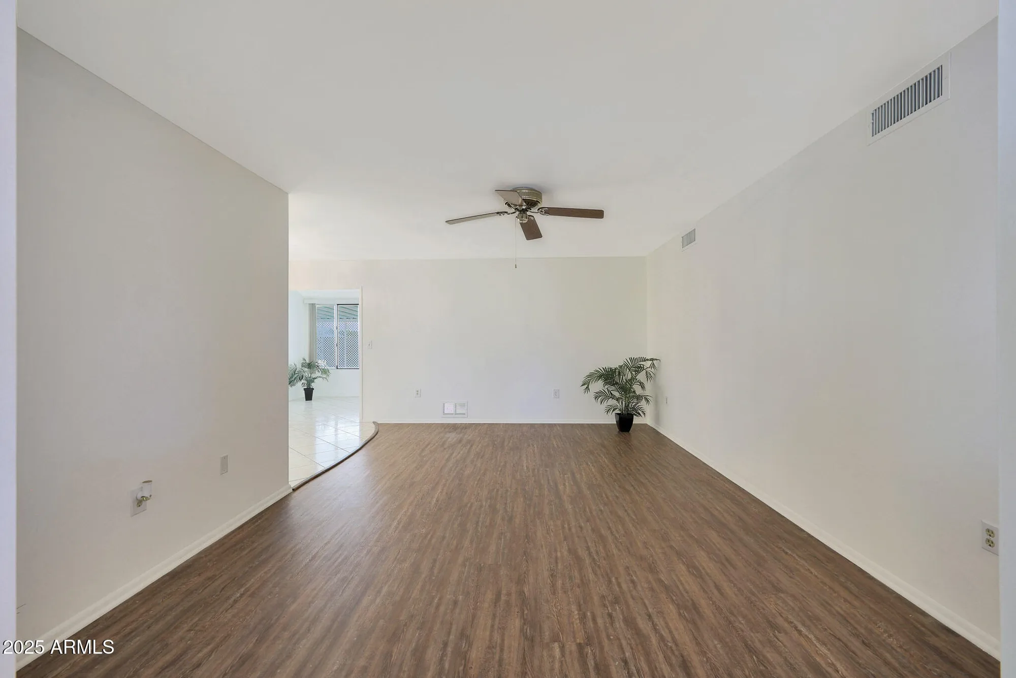 Property Slideshow image 7 of 48 | 10760 w saratoga cir, Sun City, AZ, 85351