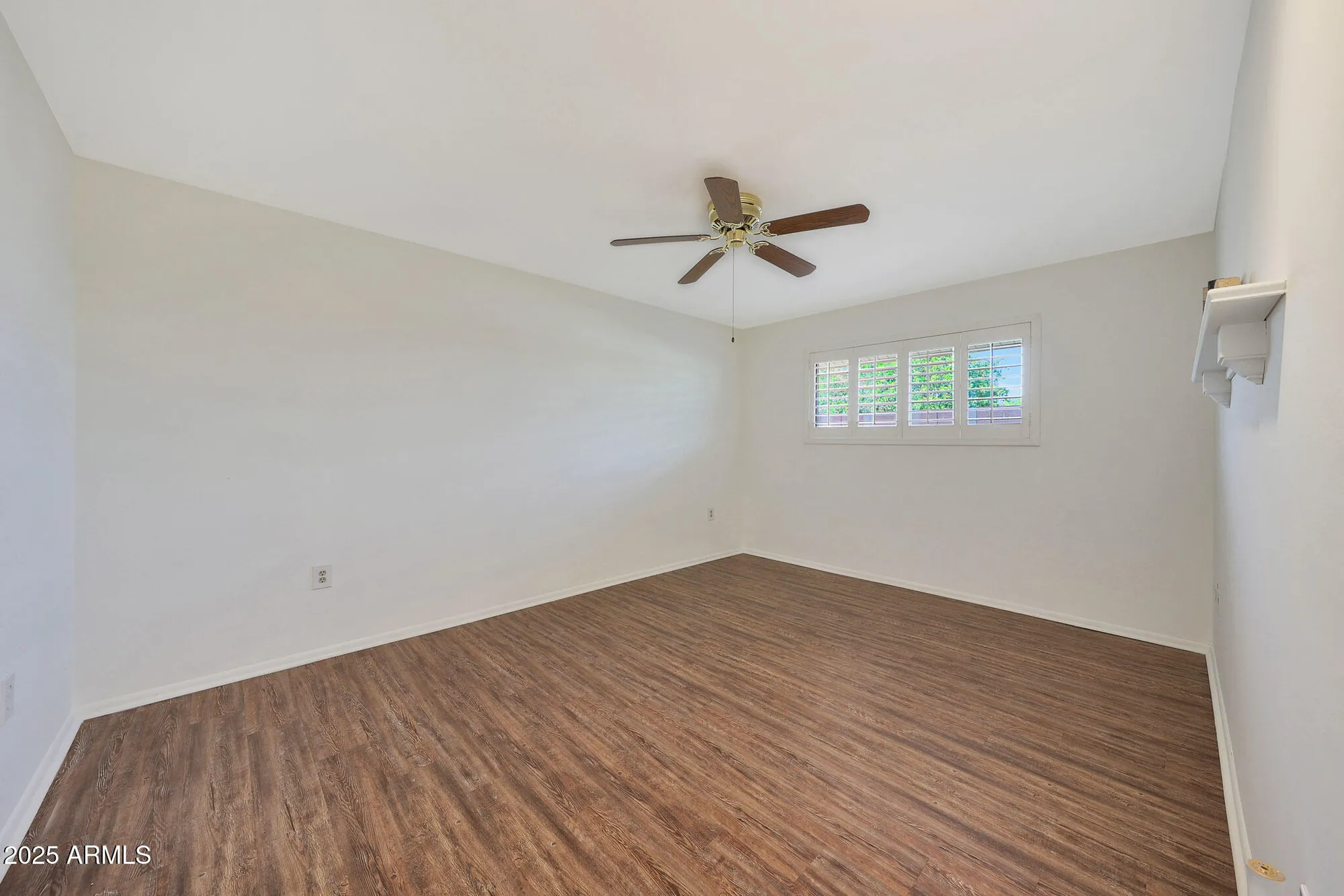 Property Slideshow image 33 of 48 | 10760 w saratoga cir, Sun City, AZ, 85351