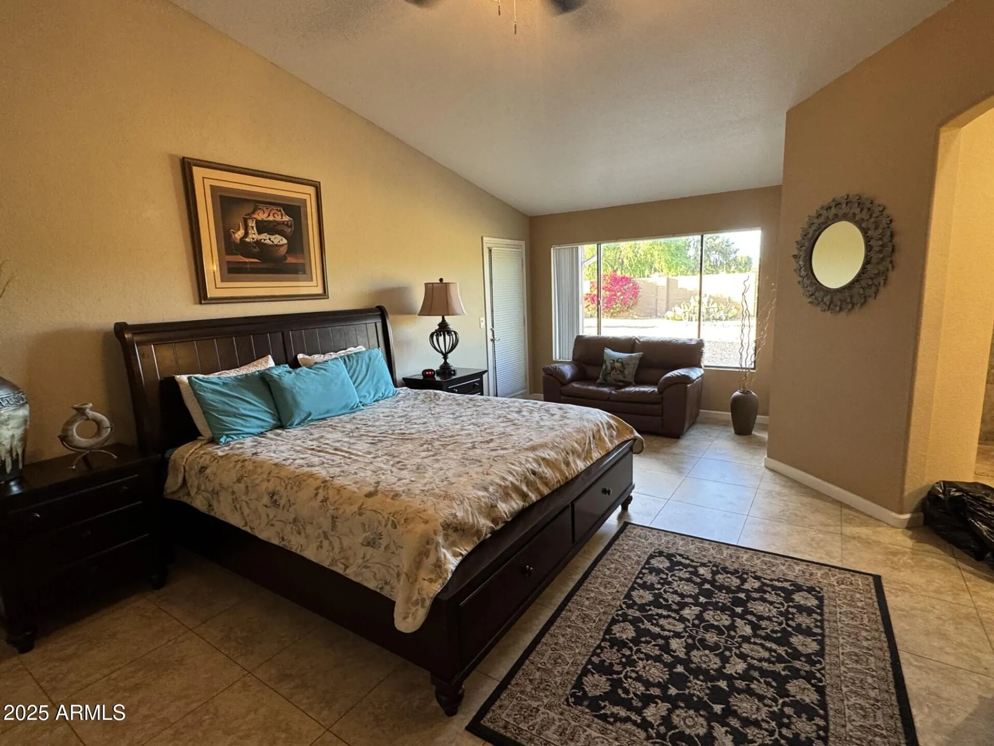 Property Slideshow image 8 of 24 | 9510 w menadota dr, Peoria, AZ, 85382