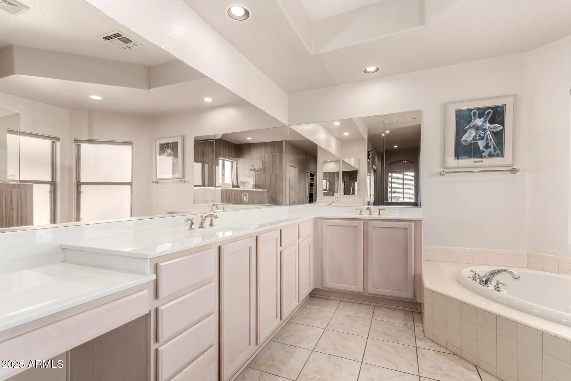 Property Slideshow image 18 of 56 | 24211 s stoney lake dr, Sun Lakes, AZ, 85248