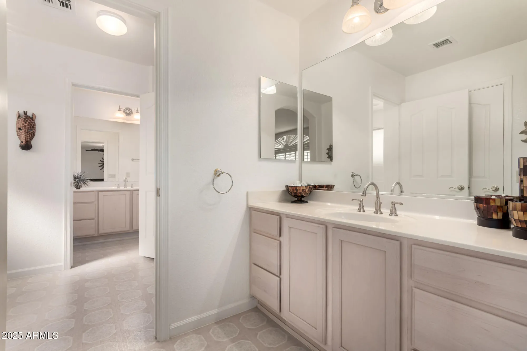 Property Slideshow image 30 of 56 | 24211 s stoney lake dr, Sun Lakes, AZ, 85248