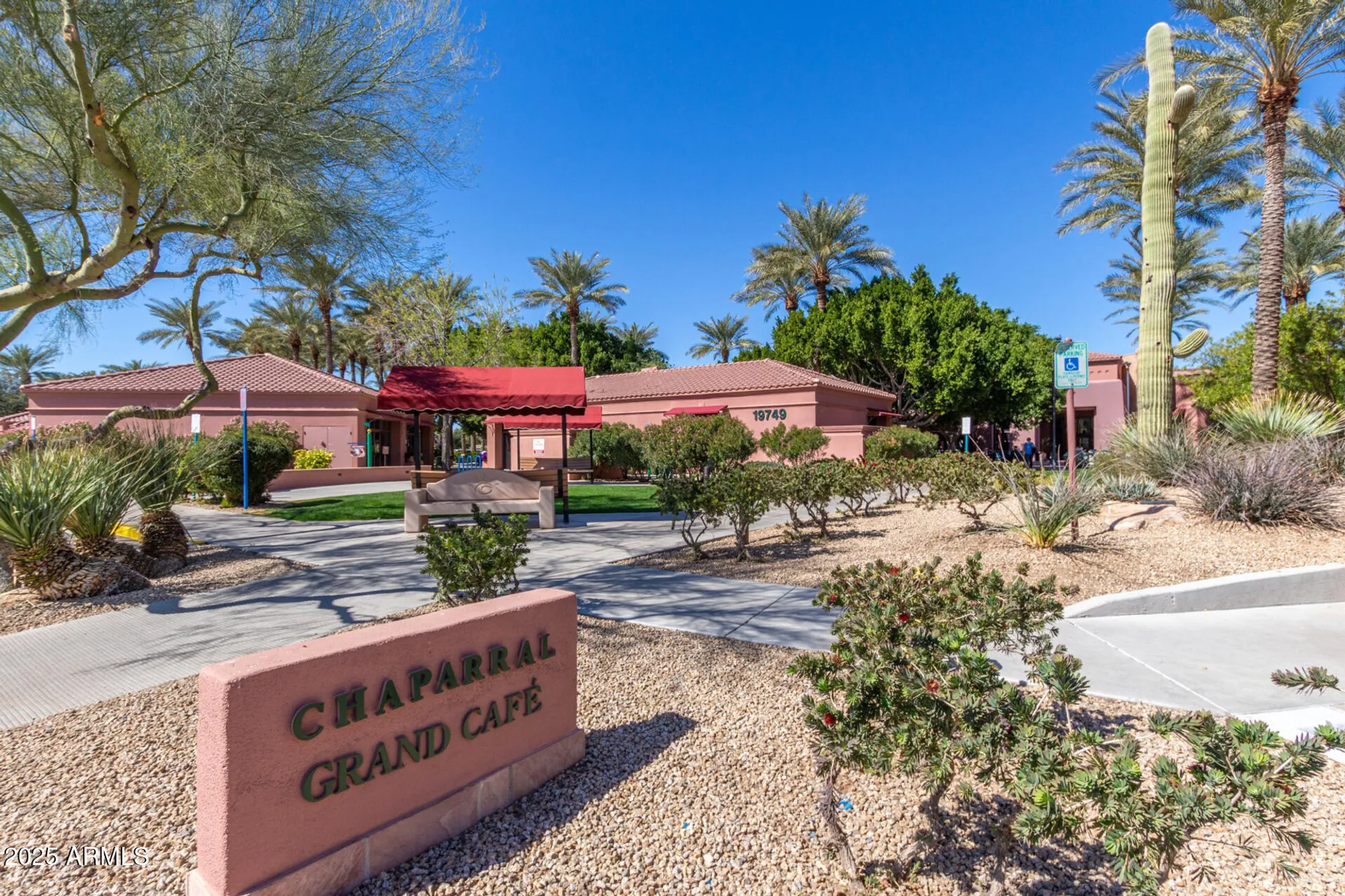 Property Slideshow image 37 of 51 | 20442 n palm canyon dr, Surprise, AZ, 85374