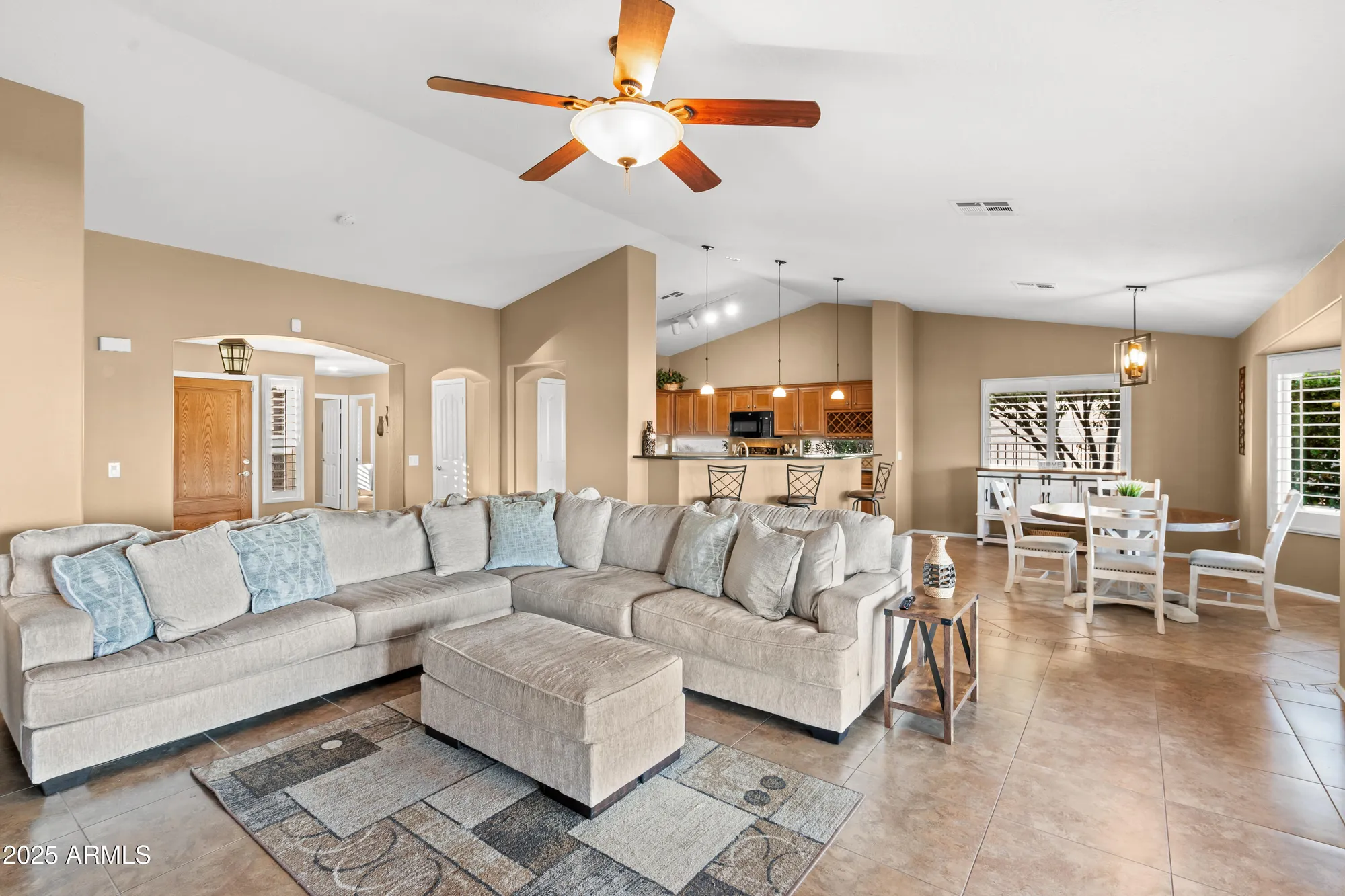 Property Slideshow image 16 of 70 | 463 n santiago trl, Casa Grande, AZ, 85194