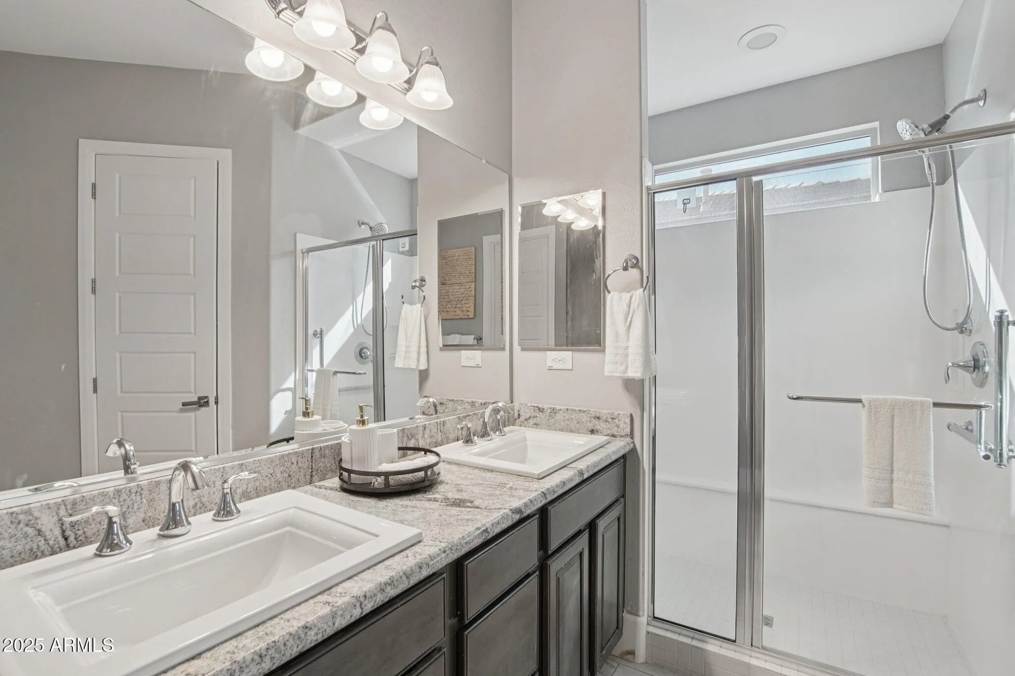 Property Slideshow image 25 of 34 | 13453 w evergreen ter, Peoria, AZ, 85383