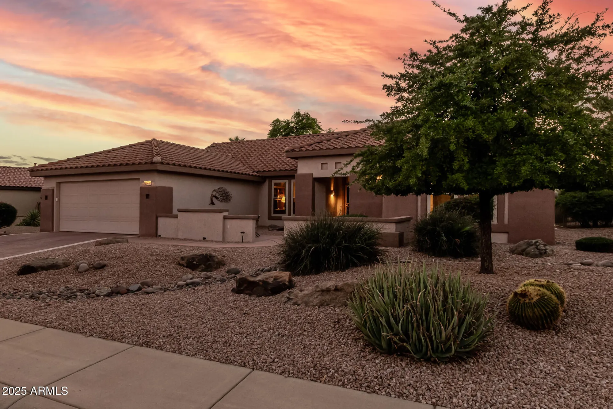 Property Slideshow image 6 of 51 | 20442 n palm canyon dr, Surprise, AZ, 85374