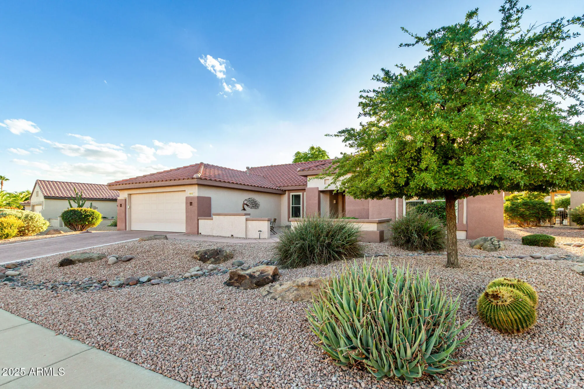 Property Slideshow image 4 of 51 | 20442 n palm canyon dr, Surprise, AZ, 85374