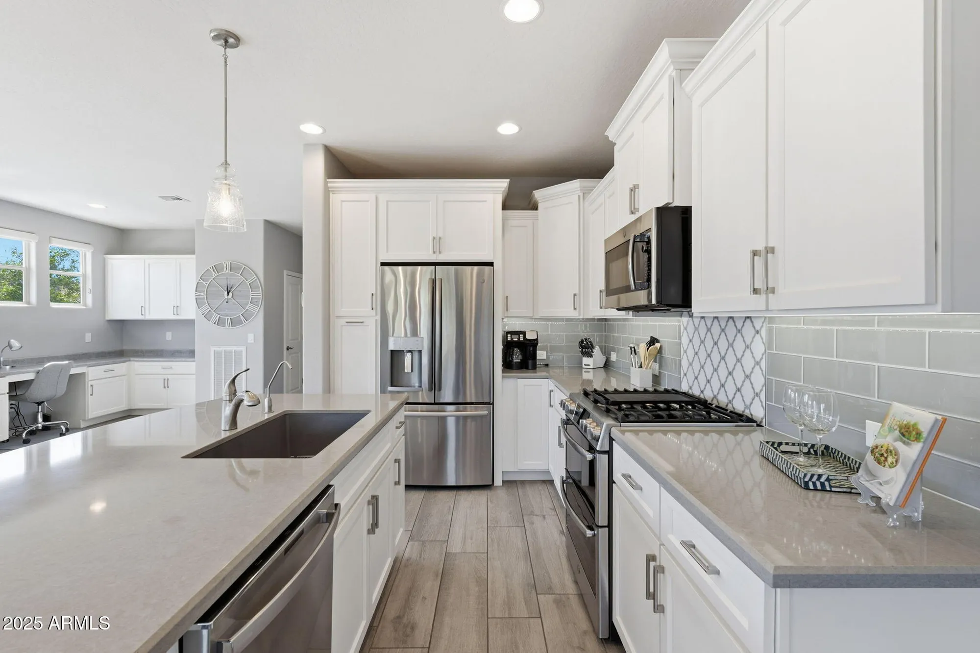 Property Slideshow image 12 of 66 | 35979 n kennedia ln, Queen Creek, AZ, 85140