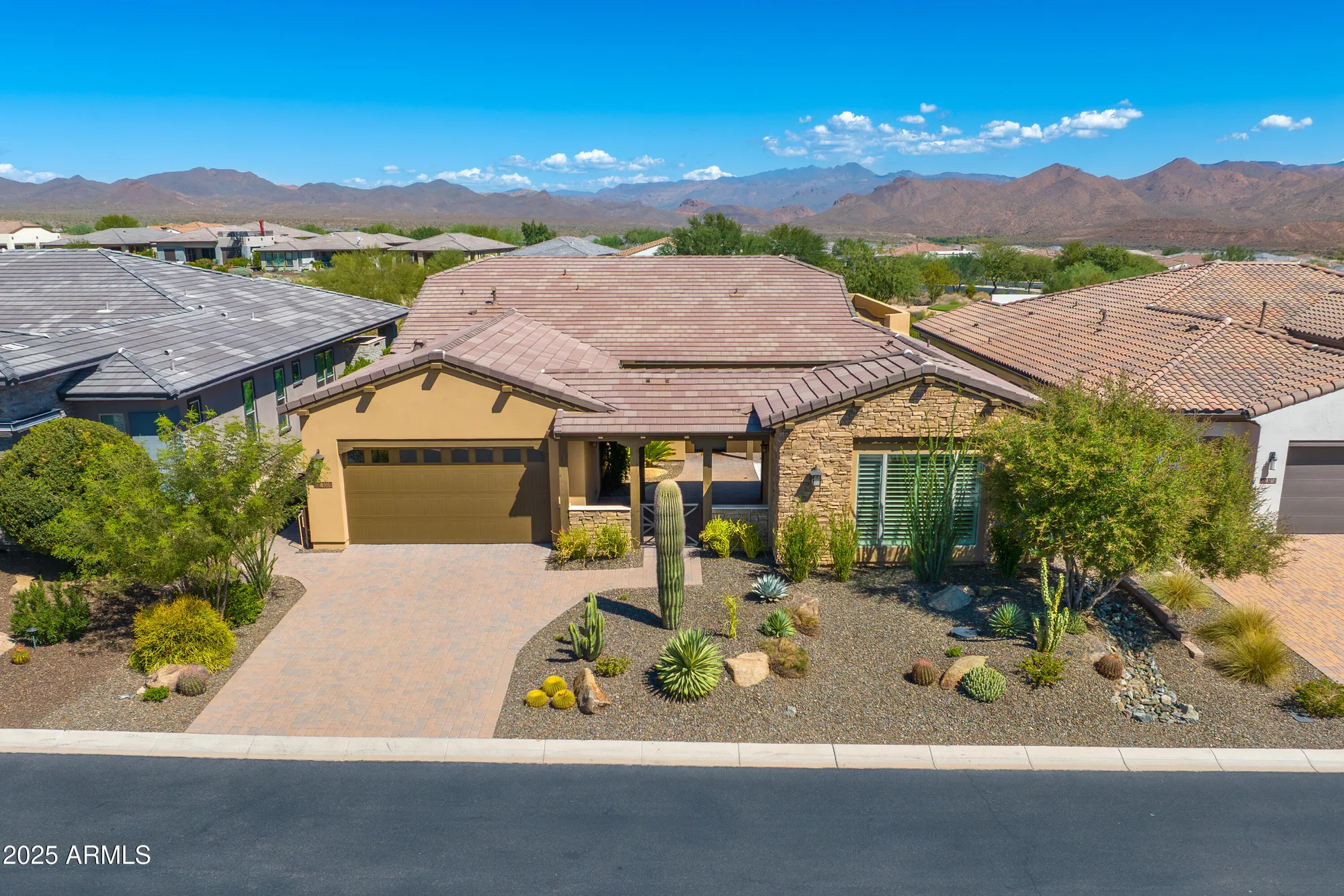 Property Slideshow image 7 of 66 | 18008 e wolf tree ln, Rio Verde, AZ, 85263