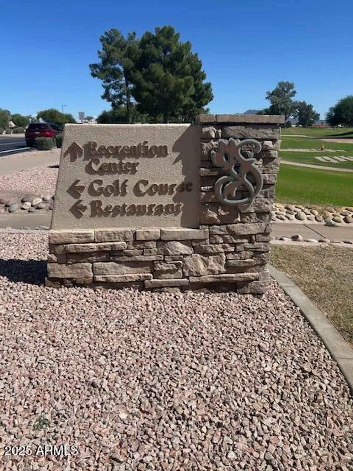 Property Slideshow image 36 of 48 | 1362 e cherry hills dr, Chandler, AZ, 85249